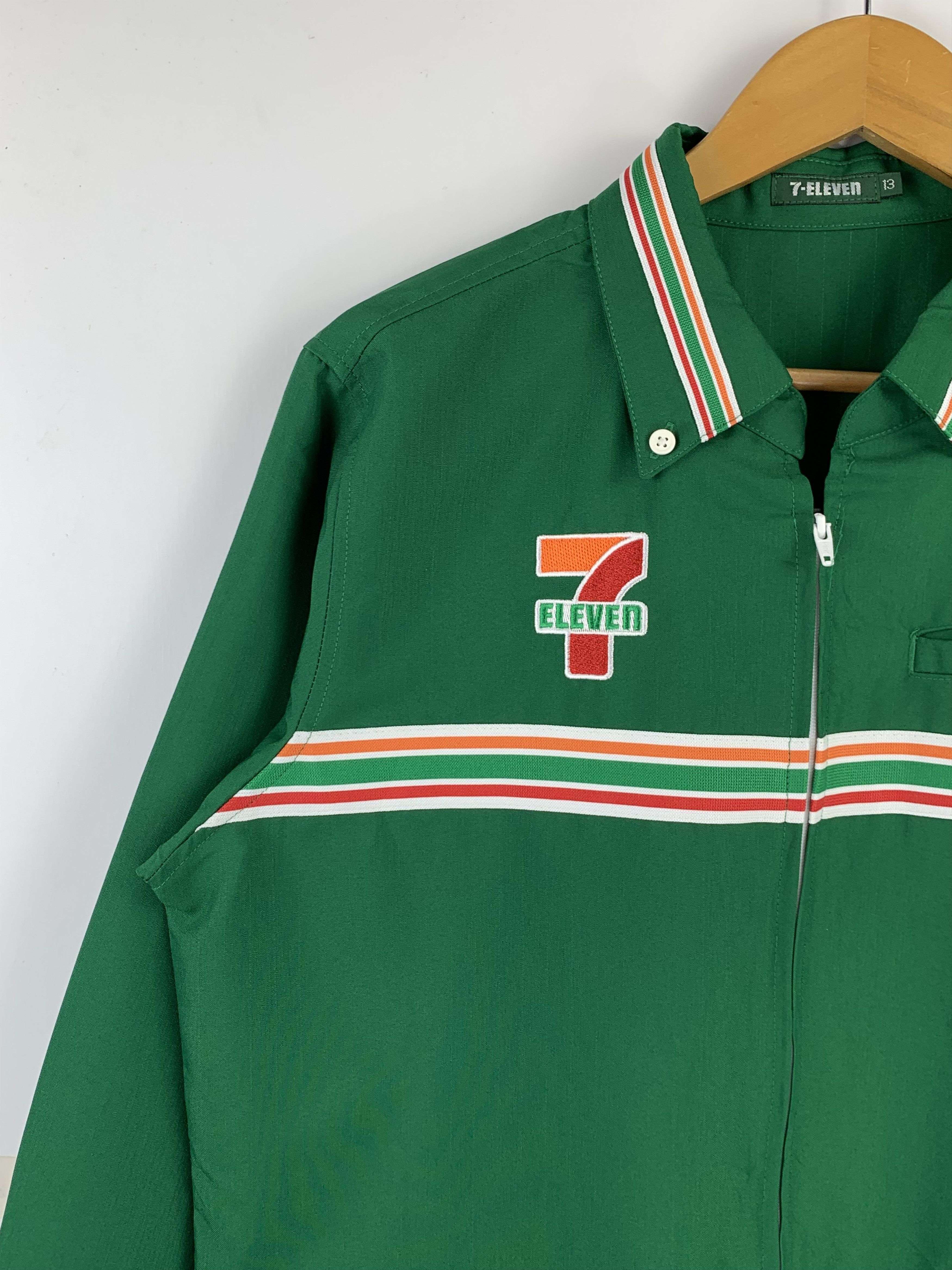 Japanese Brand Vintage 7-Eleven Workers Jacket J1531 Size US L / EU 52-54 / 3 - 5 Thumbnail