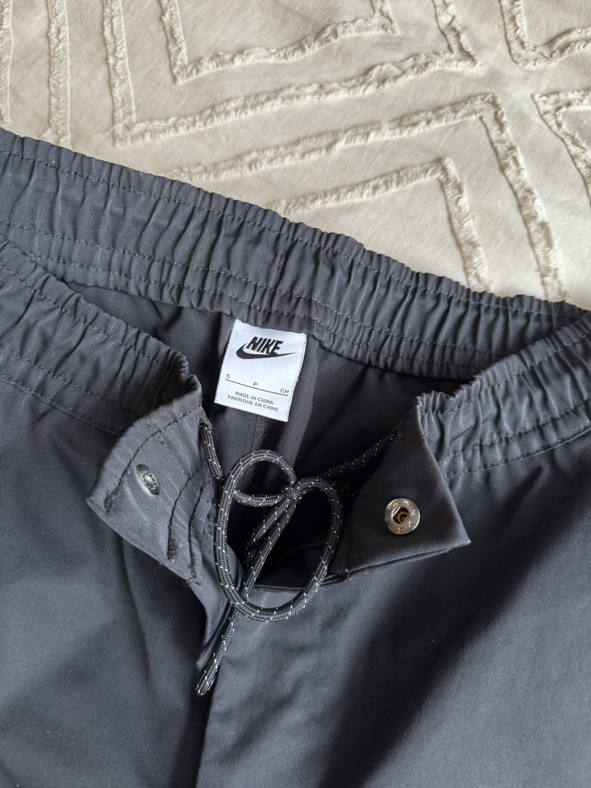 Nike Nike Tech Commuter Pant Size US 30 / EU 46 - 4 Thumbnail