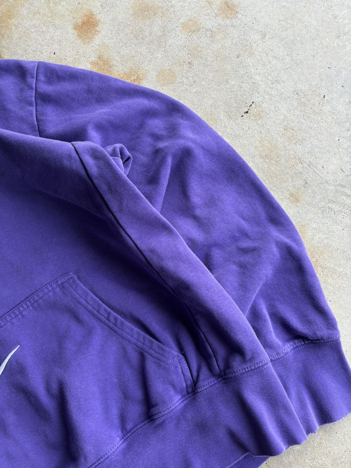 Nike Vintage Bishops Nike Teams Centre Swoosh Purple Hoodie Size US M / EU 48-50 / 2 - 5 Thumbnail