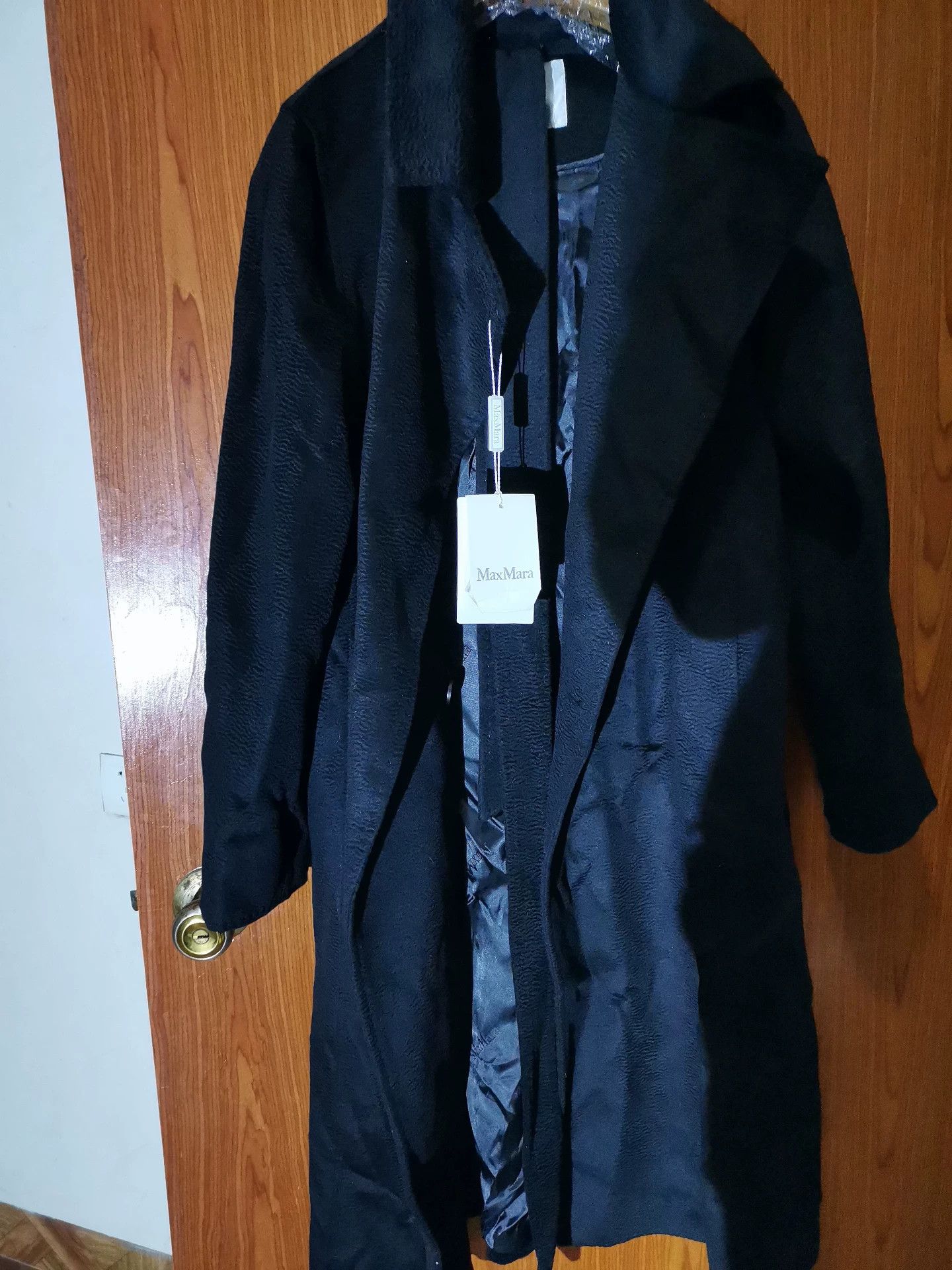 Max Mara Maxmara Black Coat with Tags Size US M / EU 48-50 / 2 - 1 Thumbnail