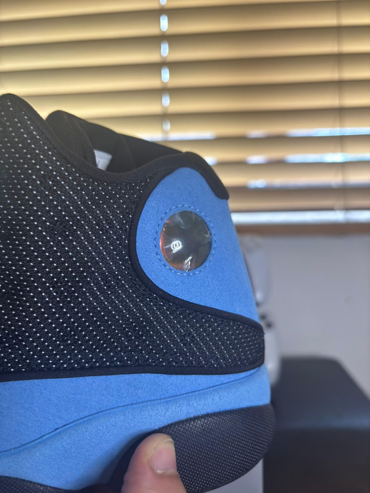 Jordan Brand Nike Air Jordan 13 Retro "University Blue" Size US 11 / EU 44 - 2 Thumbnail