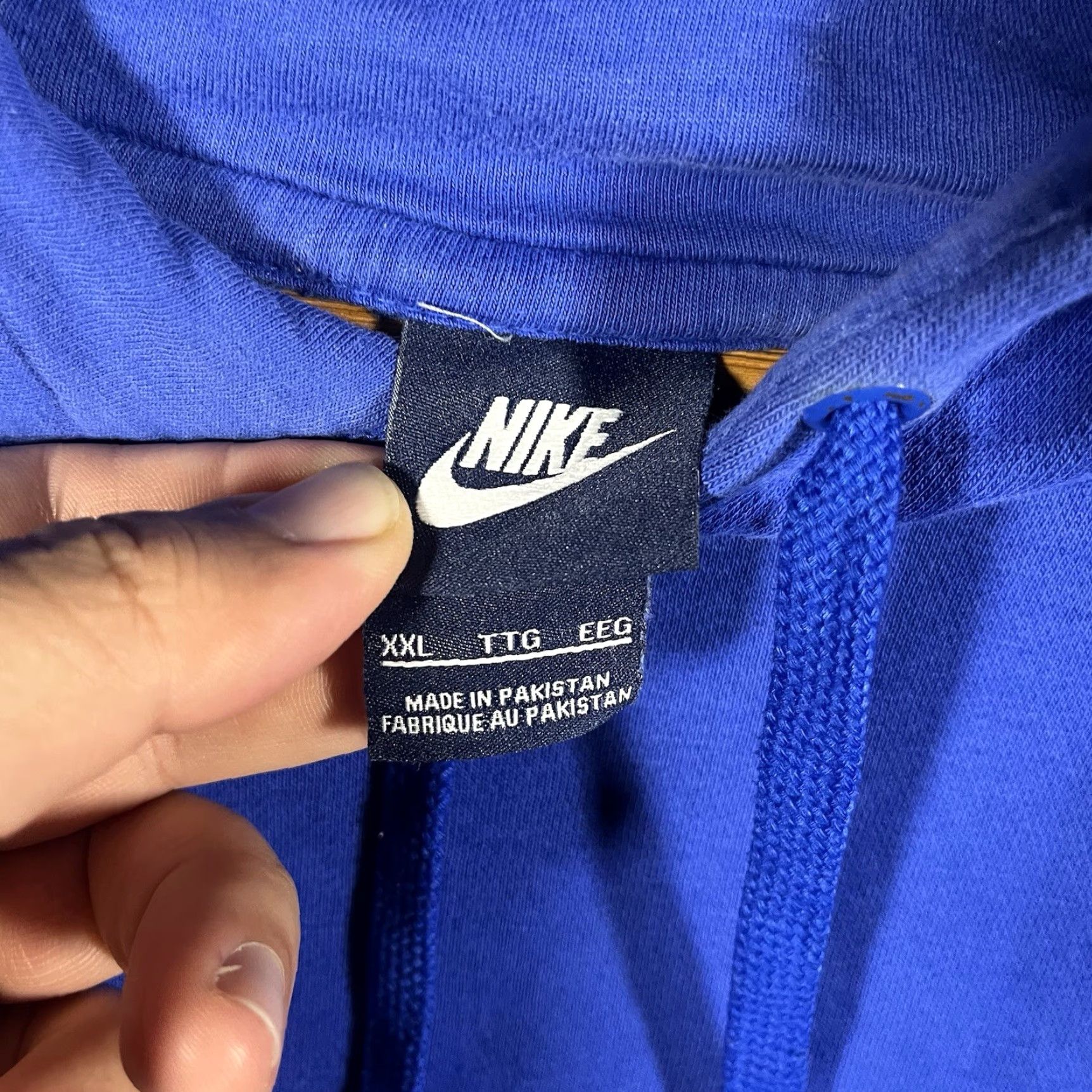 Nike VINTAGE Nike Blue Hoodie Pullover Mens 2XL Swoosh Logo Athletic Sweatshirt Hoodie Sweatshirt Blue Size US XXL / EU 58 / 5 - 3 Thumbnail
