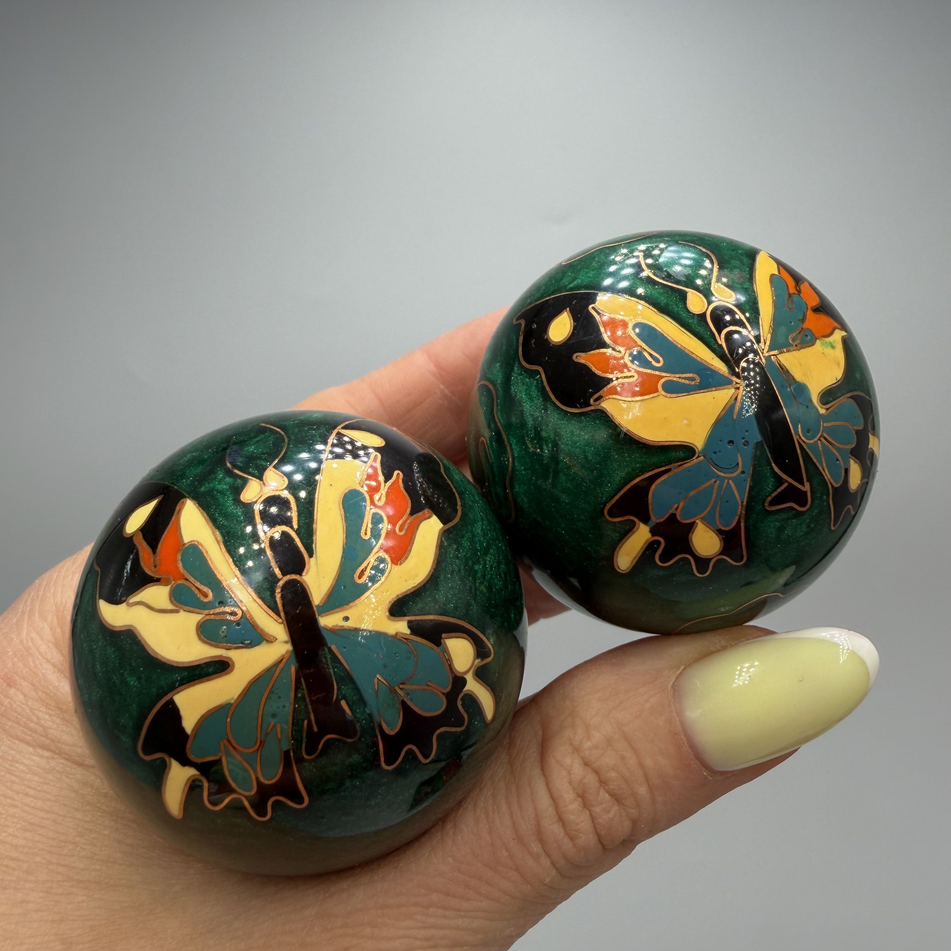 Vintage Vintage Chinese Baoding Balls Butterfly Flower Enamel Size ONE SIZE - 8 Thumbnail