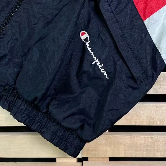 Champion × Vintage Mens Bomber Jacket Champion Vintage Size L Size US L / EU 52-54 / 3 - 4 Thumbnail