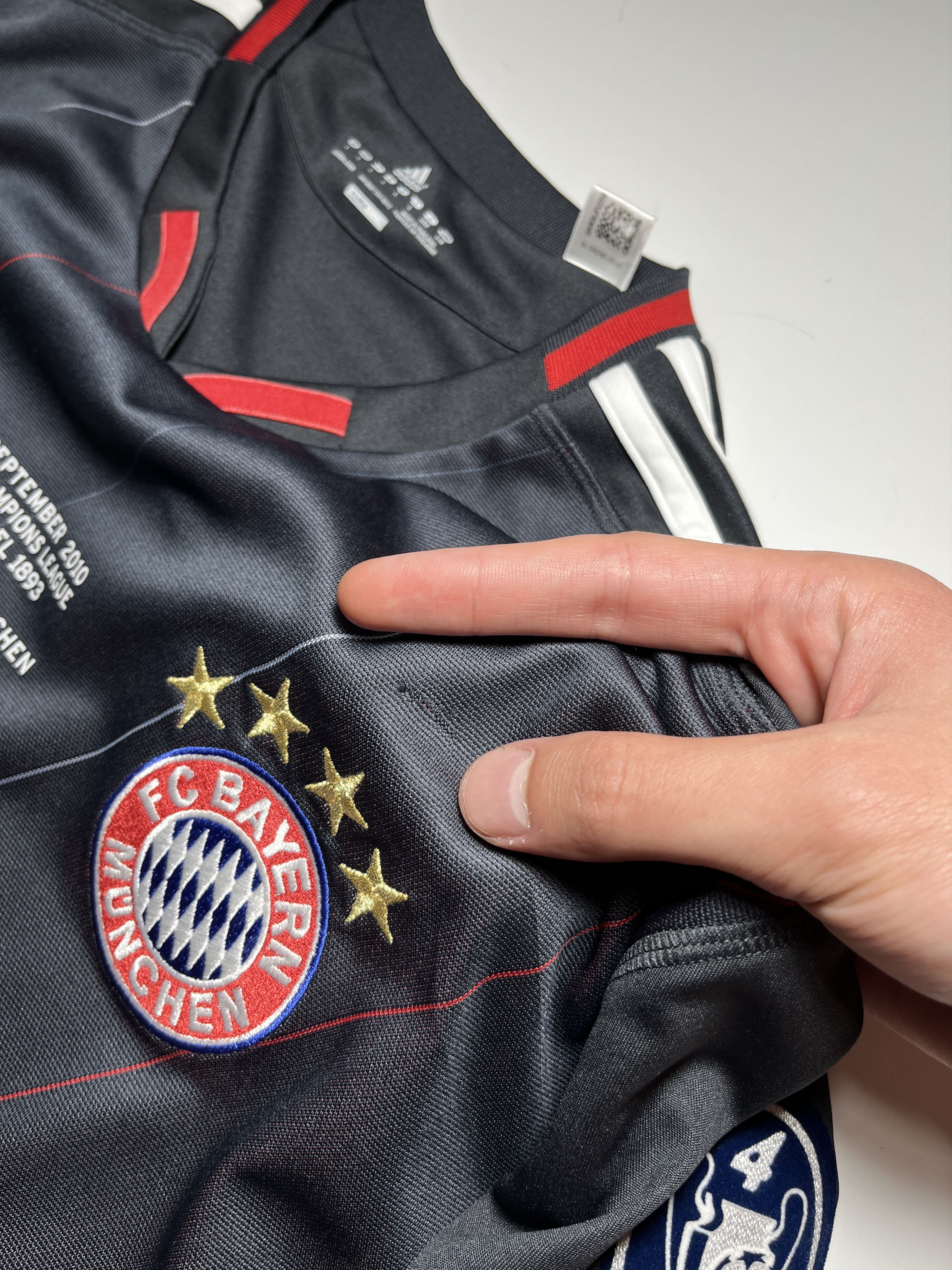 Adidas Bayern Munich 10-11 3rd Match Issue Champions League Jersey Size US L / EU 52-54 / 3 - 14 Thumbnail