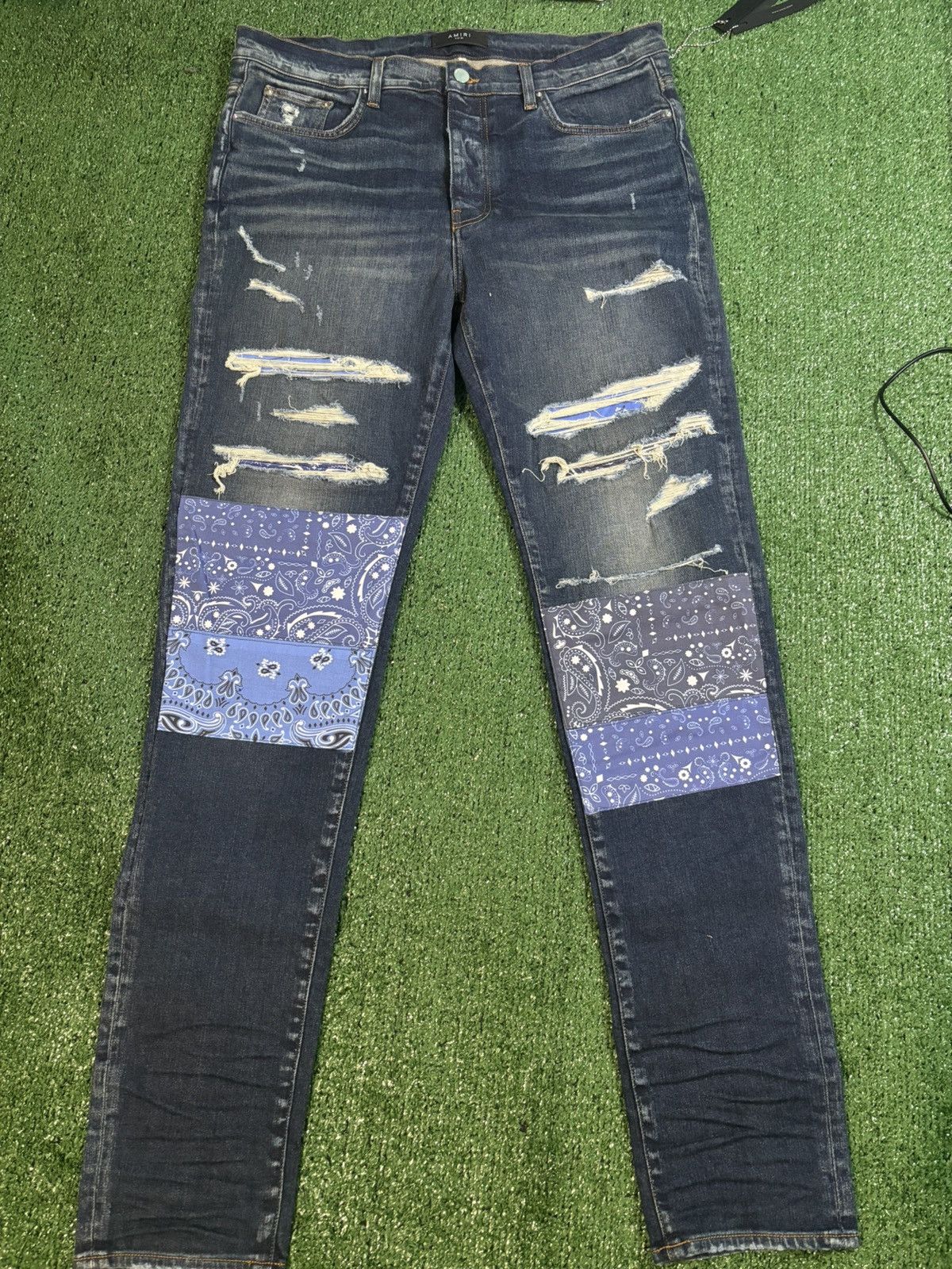Amiri Amiri Vintage Bandana ArtPatch Jeans Size US 38 / EU 54 - 1 Thumbnail