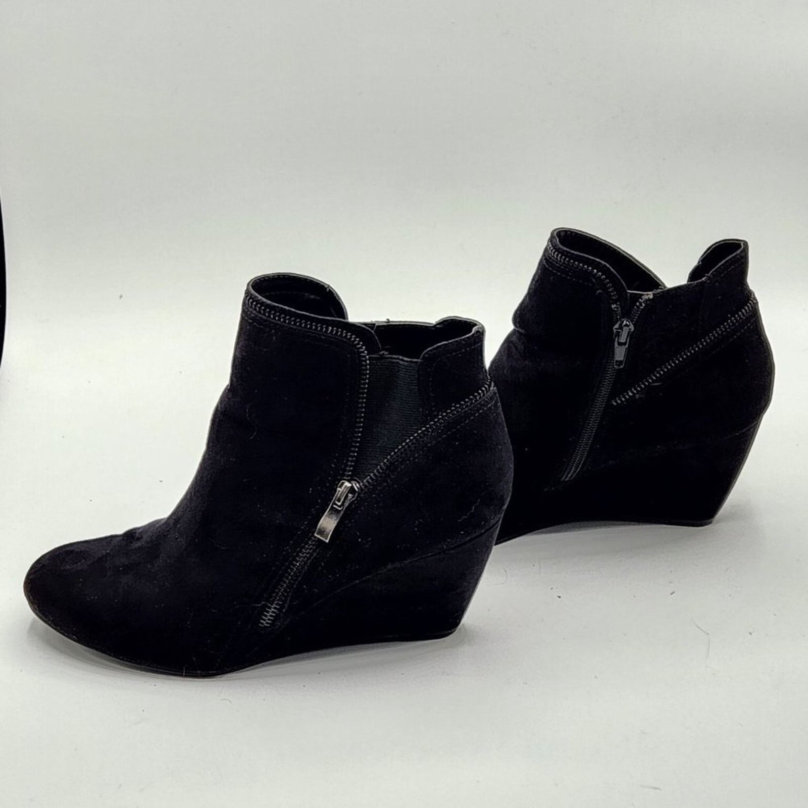 Indigo Black Suede Wedge Ankle Boot by Indigo Rd. Size US 10 / IT 40 - 3 Thumbnail