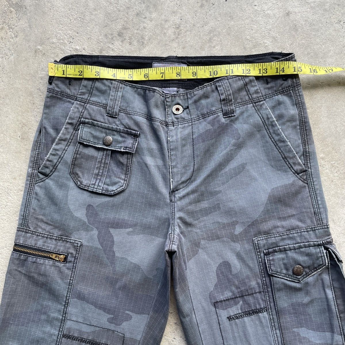 Polo Ralph Lauren Vintage Polo Ralph Lauren Flare Faded Camo Cargo Pants Size US 30 / EU 46 - 5 Thumbnail