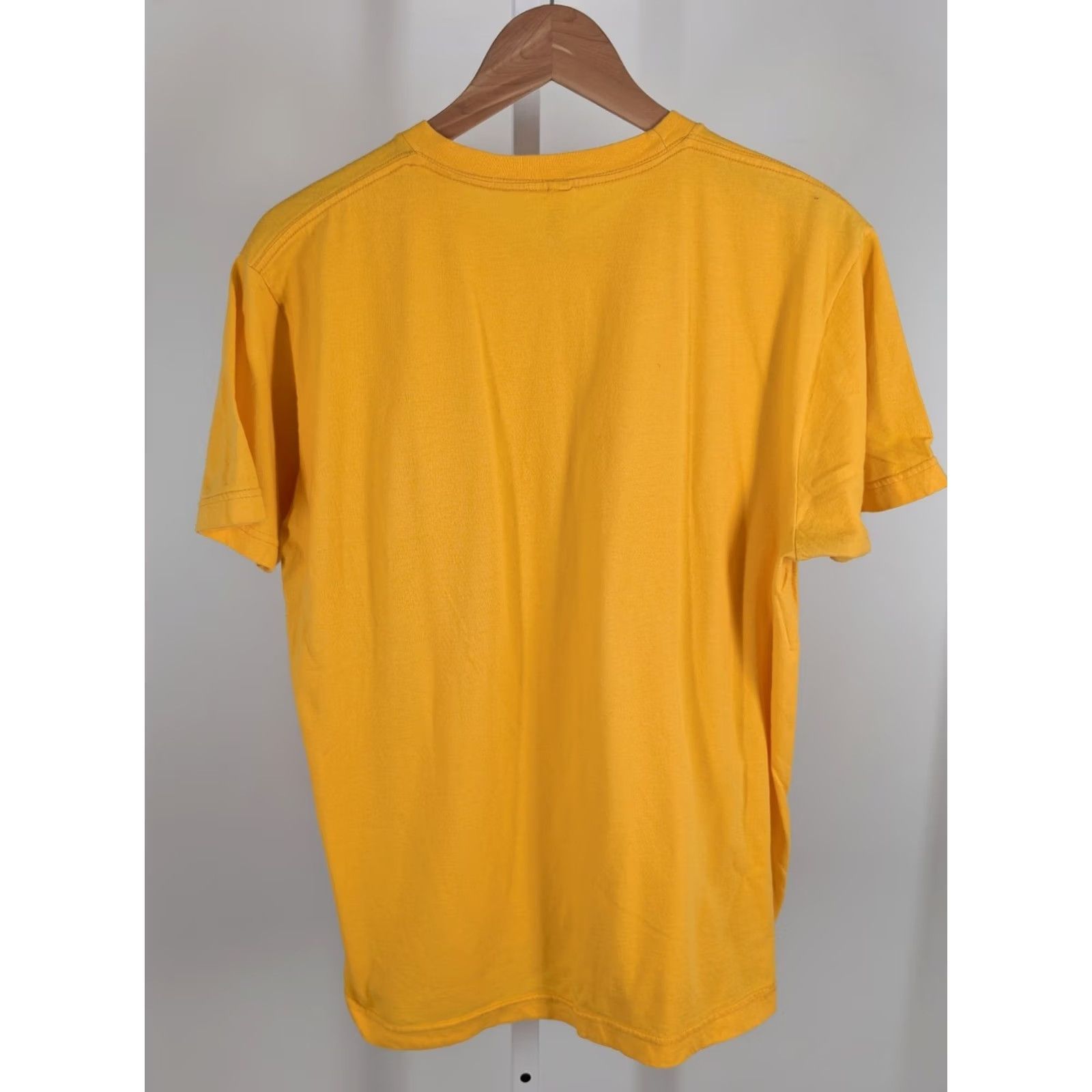 American Apparel VINTAGE Depeche Mode Enjoy the Silence T-Shirt Yellow L USA Shirt Mens 2000s Y2K American Apparel vintage graphic tee Size US L / EU 52-54 / 3 - 3 Thumbnail