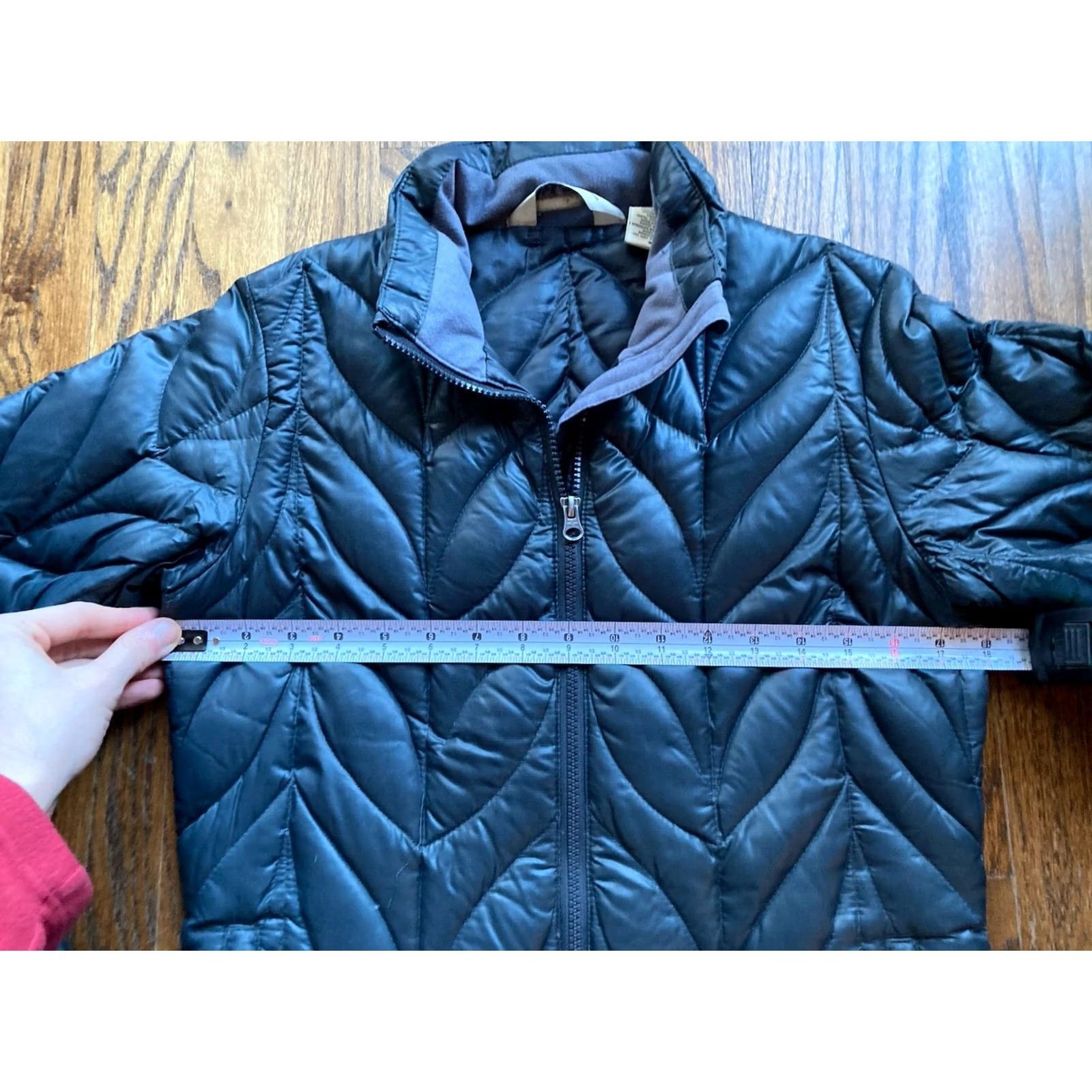 Eddie Bauer VINTAGE Eddie Bauer Jacket Womens S Black Down 700 Fill Quilted Full Zip Lined Pockets Outdoor Ski Classic Women Size S / US 4 / IT 40 - 5 Thumbnail