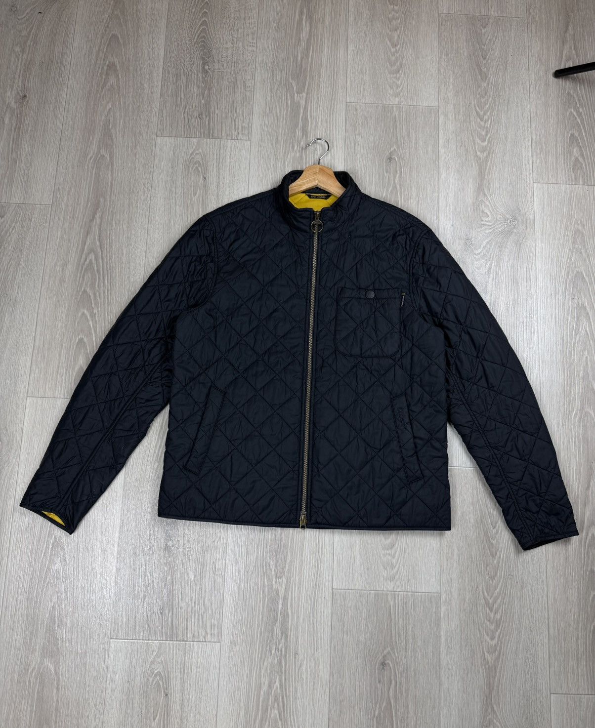 Barbour Barbour International Axle Quilted Men’s Jacket Size M Size US M / EU 48-50 / 2 - 3 Thumbnail