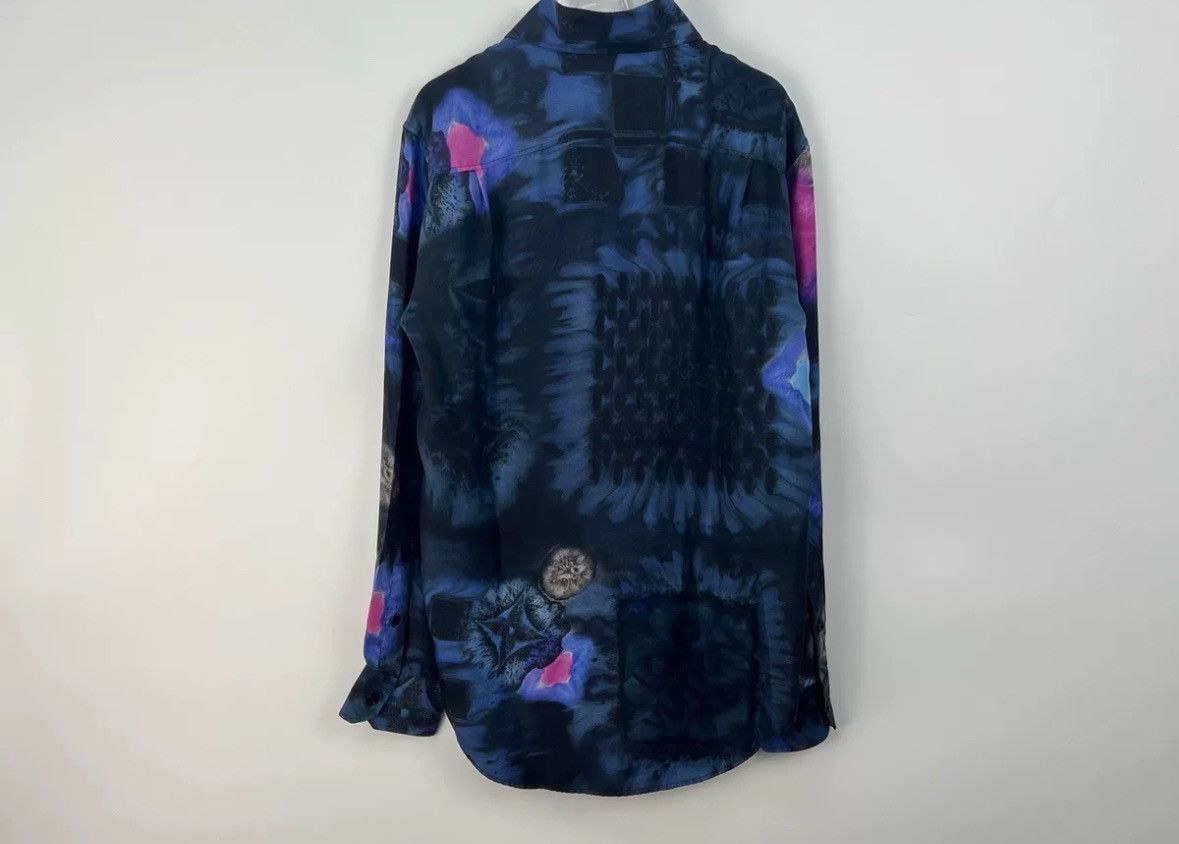 Louis Vuitton Louis Vuitton Deep blue fashionable printed silk shirt Size US S / EU 44-46 / 1 - 4 Thumbnail
