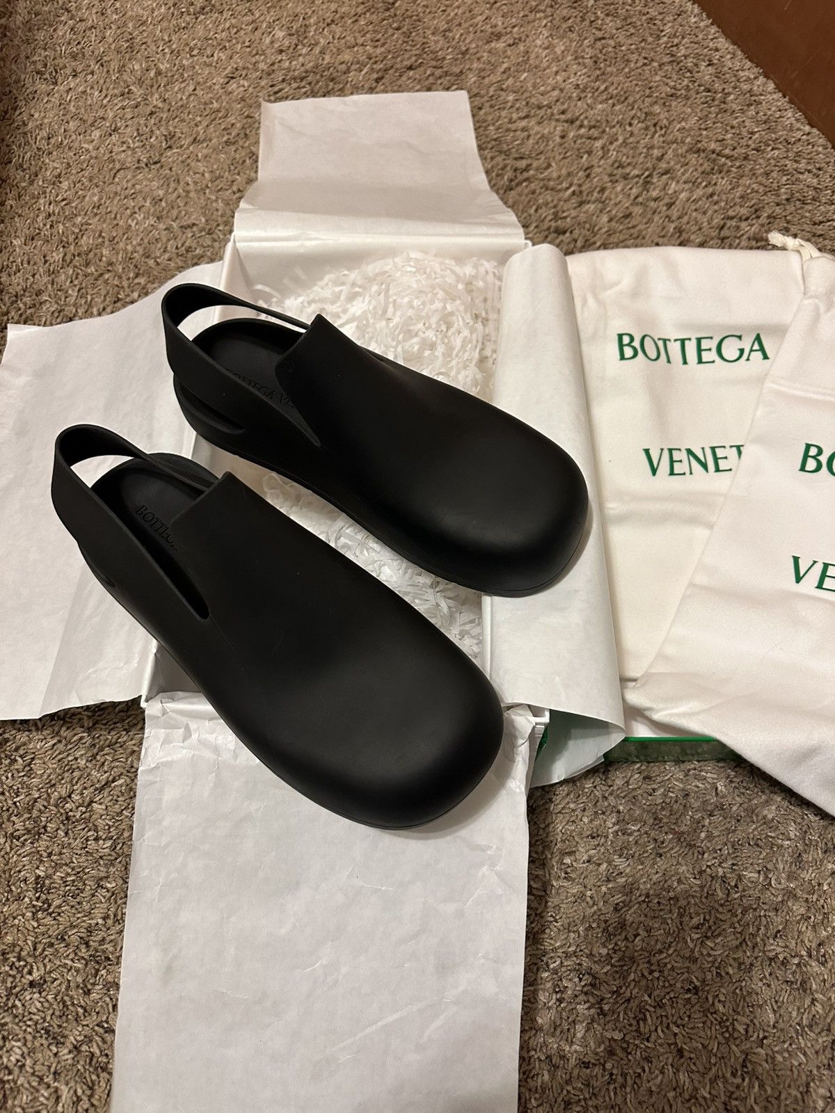 Bottega Veneta BOTTEGA VENETA Black Puddle Sandal Loafers Size US 7 / EU 40 - 12 Thumbnail