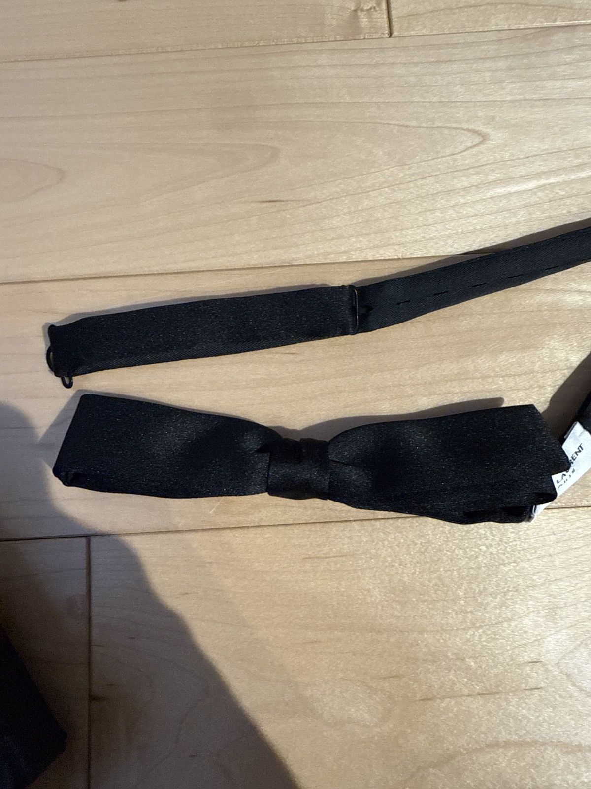Saint Laurent Paris Saint Laurent Bow Tie Size ONE SIZE - 6 Thumbnail
