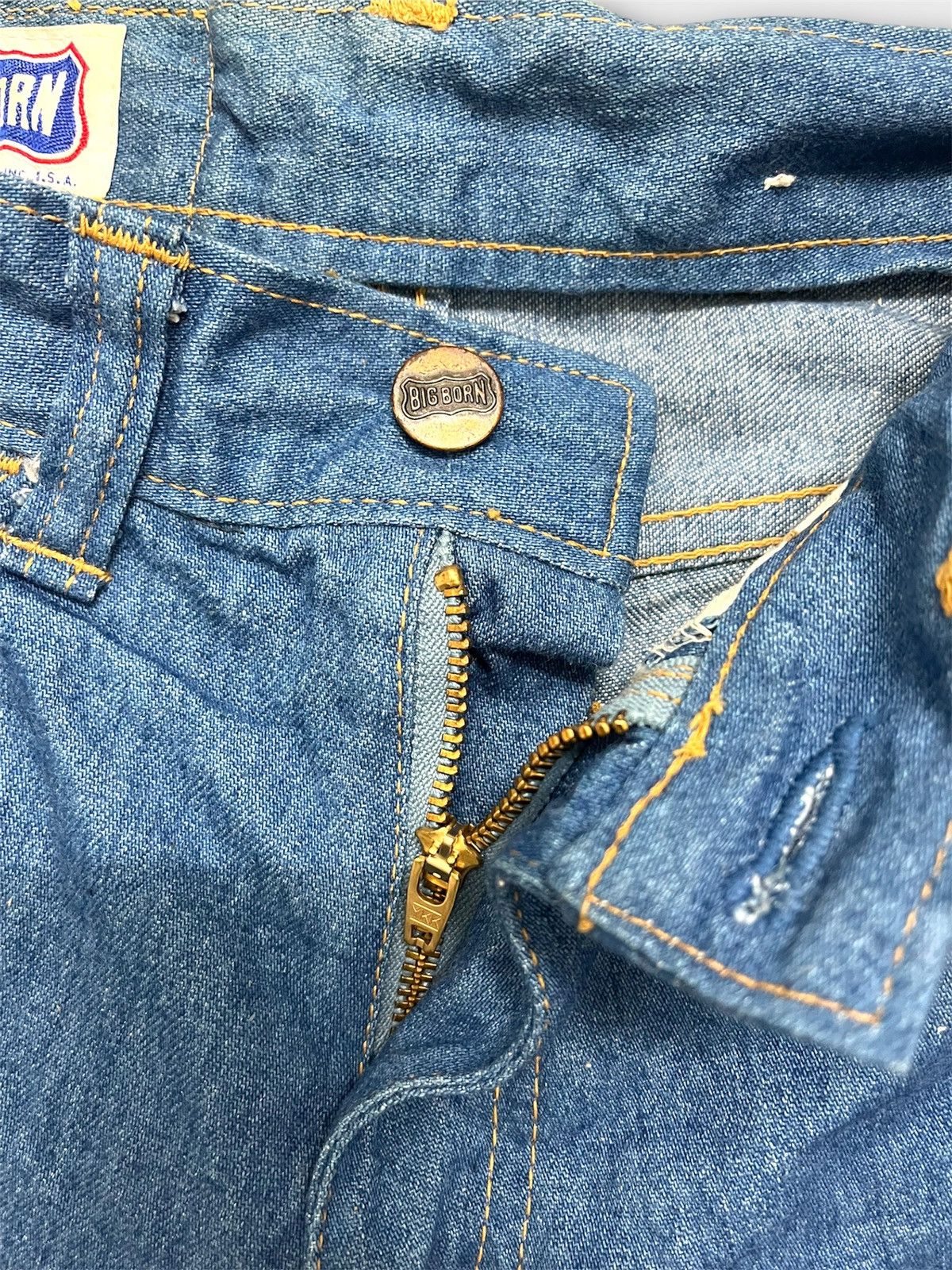 Japanese Brand × Vintage Big Born Bootcut Jeans Vintage Size 24" / US 00 / IT 34 - 6 Thumbnail
