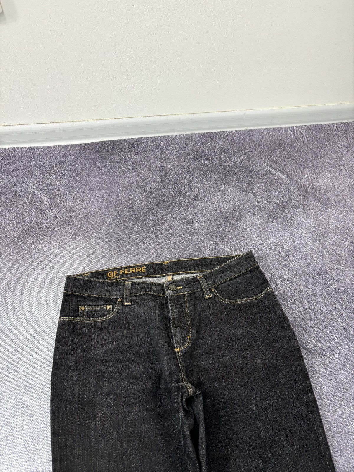 GF Ferre Vintage Gianfranco Ferre Black Italian Luxury Denim Jeans Size US 31 - 4 Thumbnail