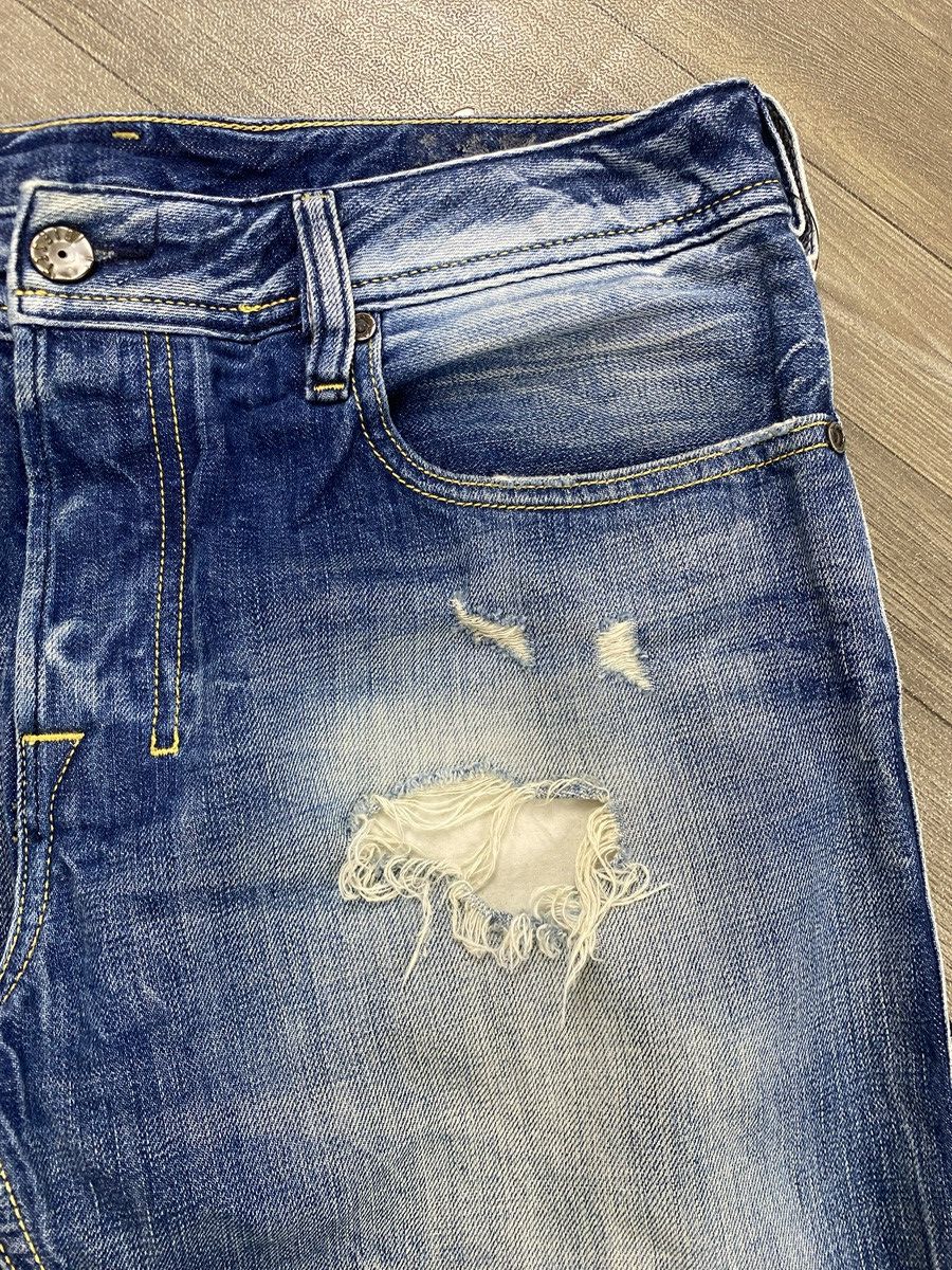 Diesel 2000s Diesel Distressed Faded Lgb Style Bootcut Flared Jeans Size US 30 / EU 46 - 8 Thumbnail