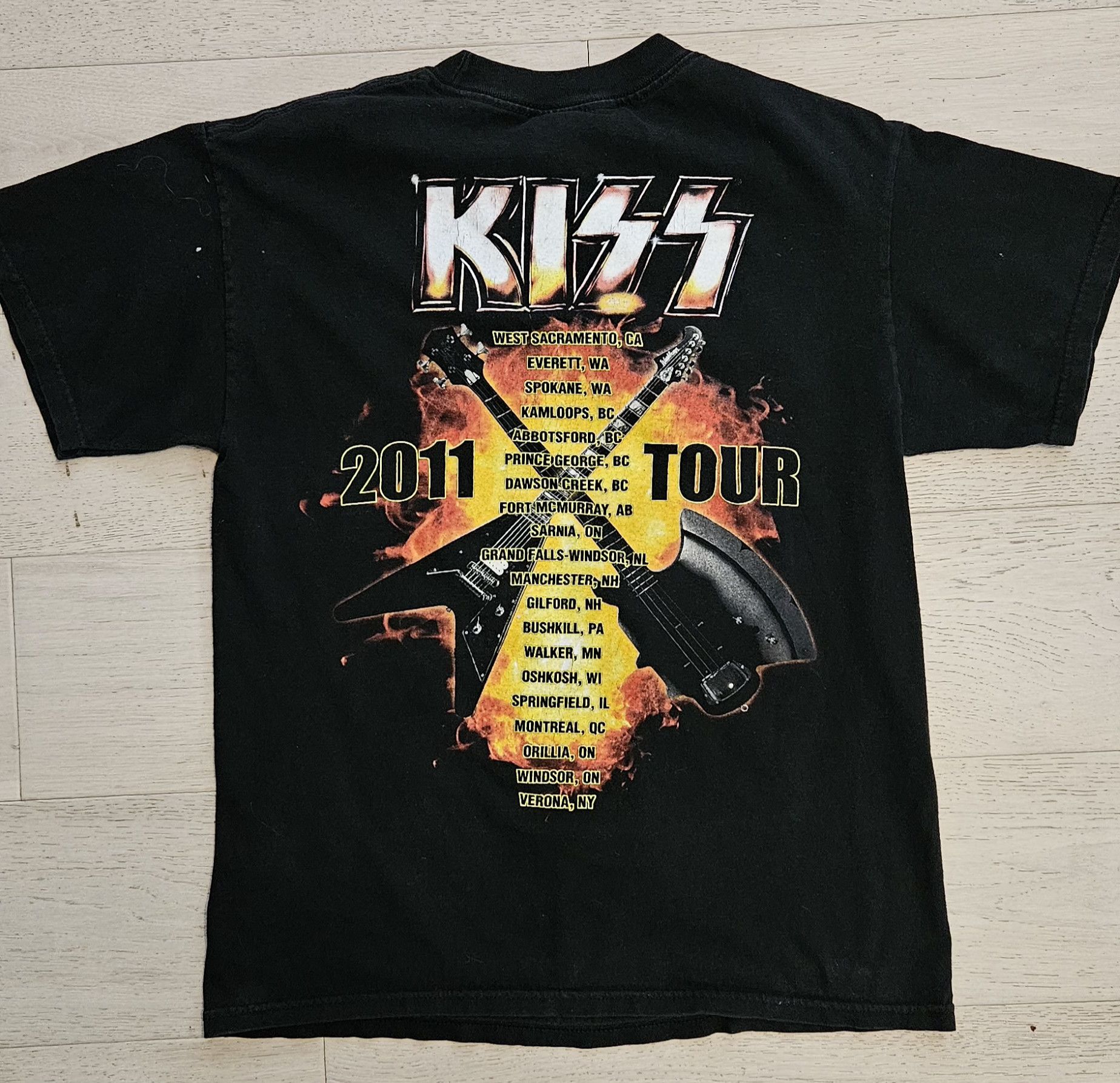 Alstyle KISS 2011 TOUR CONCERT T-SHIRT Size US M / EU 48-50 / 2 - 2 Thumbnail