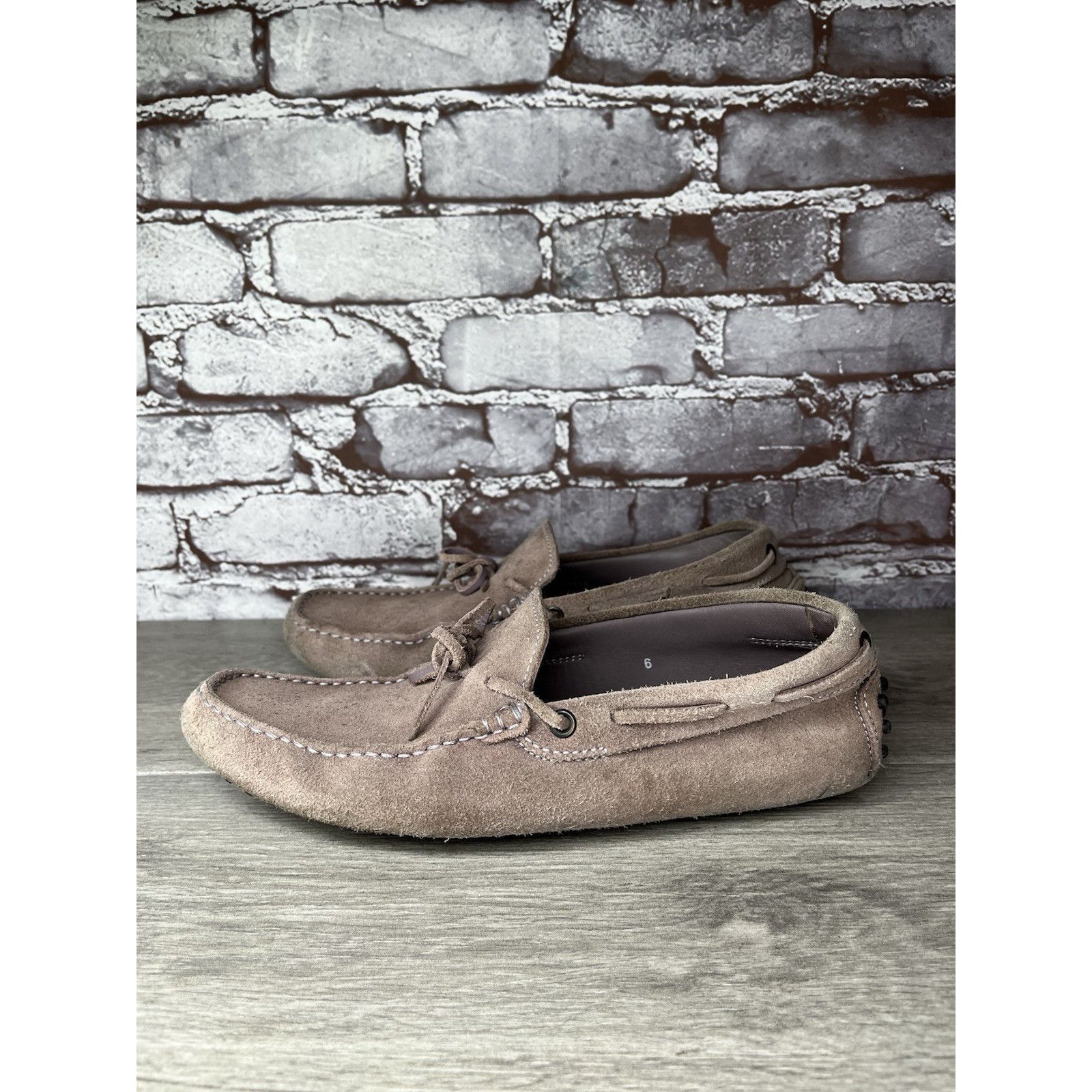 Tod's Tod's Gommino Fuchsia Pink Suede Leather Moccasin Shoes Men Size US 6 / EU 39 - 1 Thumbnail