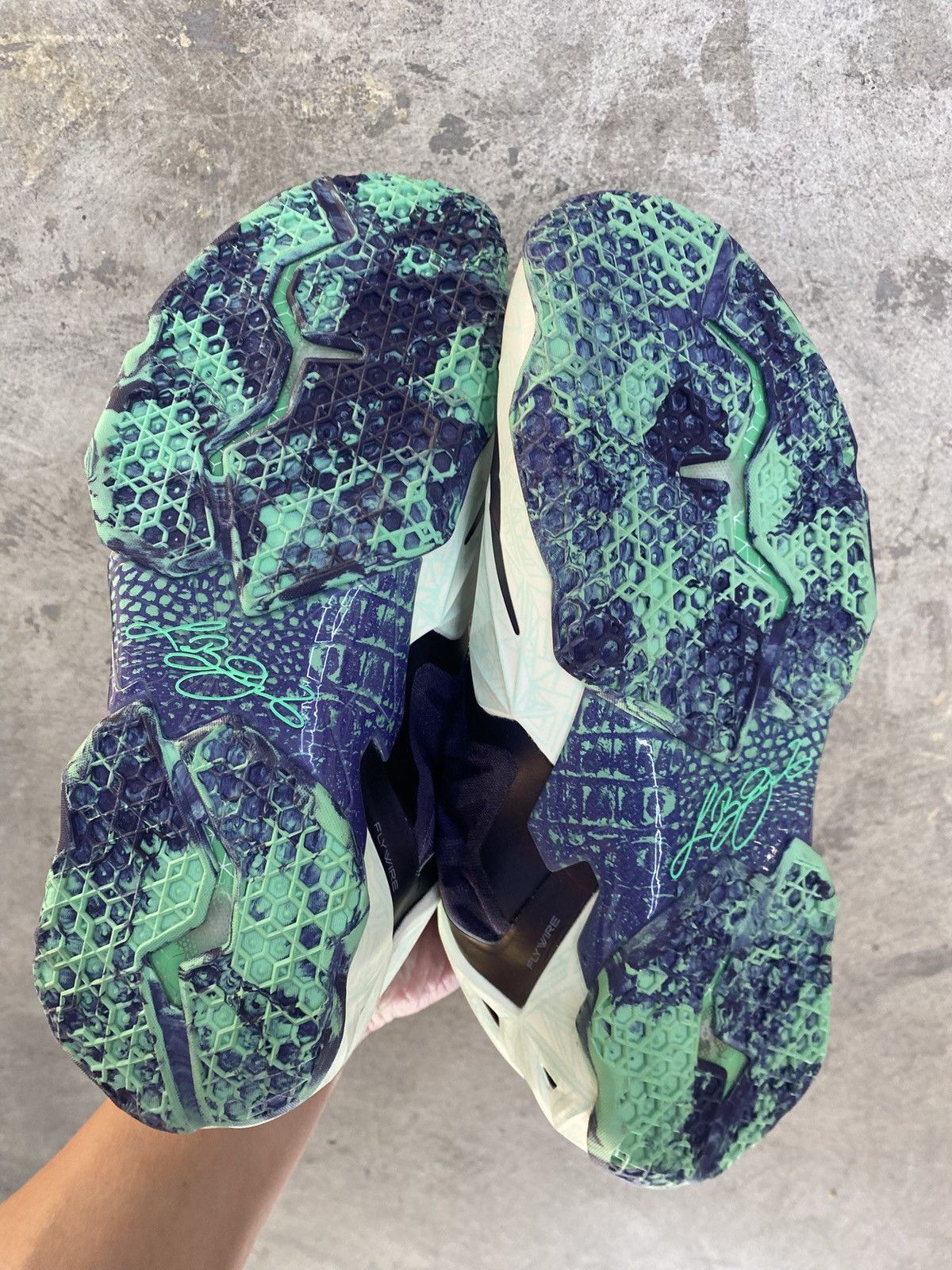 Nike Nike Lebron 11 NOLA Gumbo League Gator Size US 9.5 / EU 42-43 - 4 Thumbnail