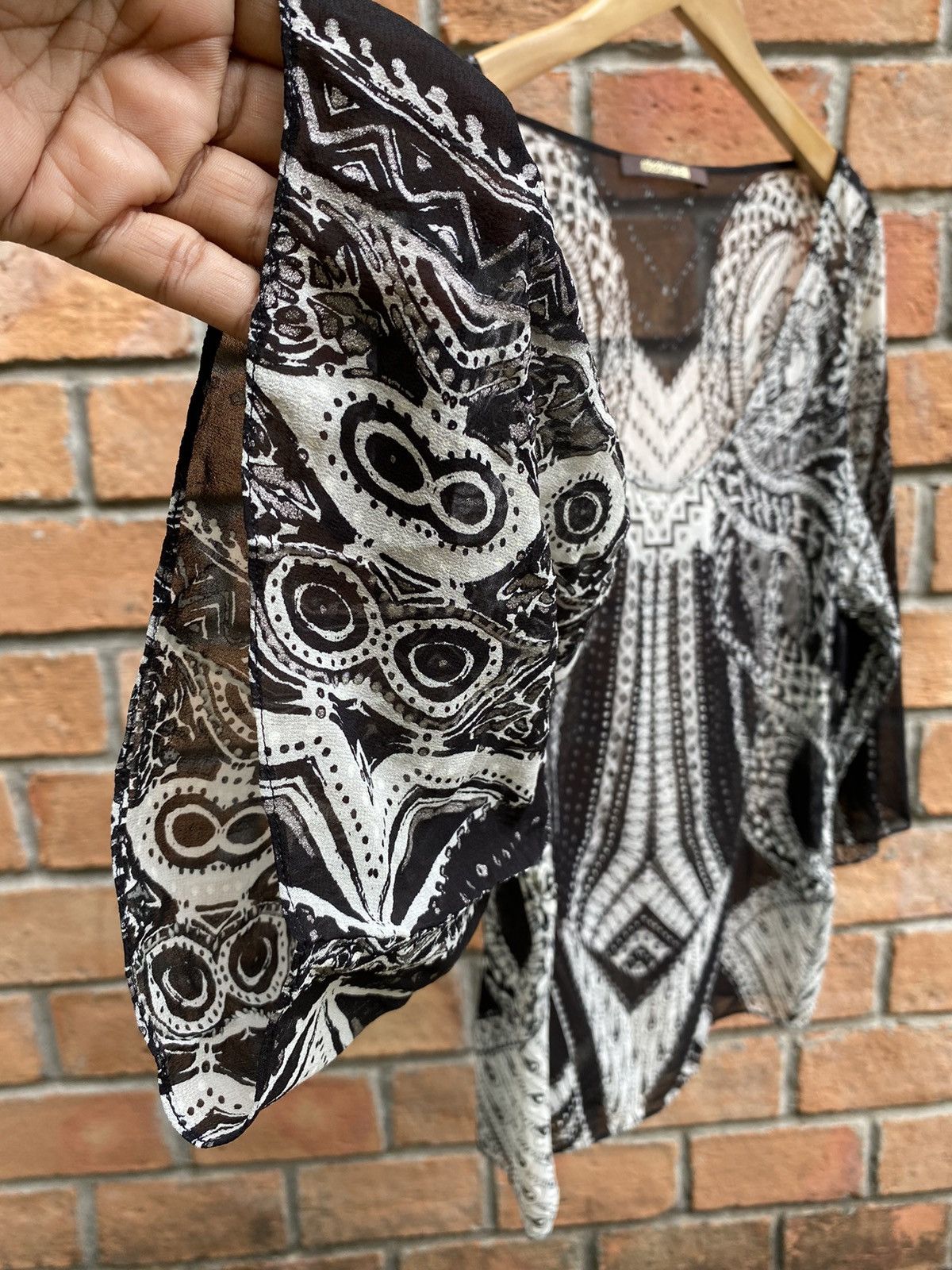Roberto Cavalli Roberto Cavalli printed blouse Size S / US 4 / IT 40 - 9 Thumbnail