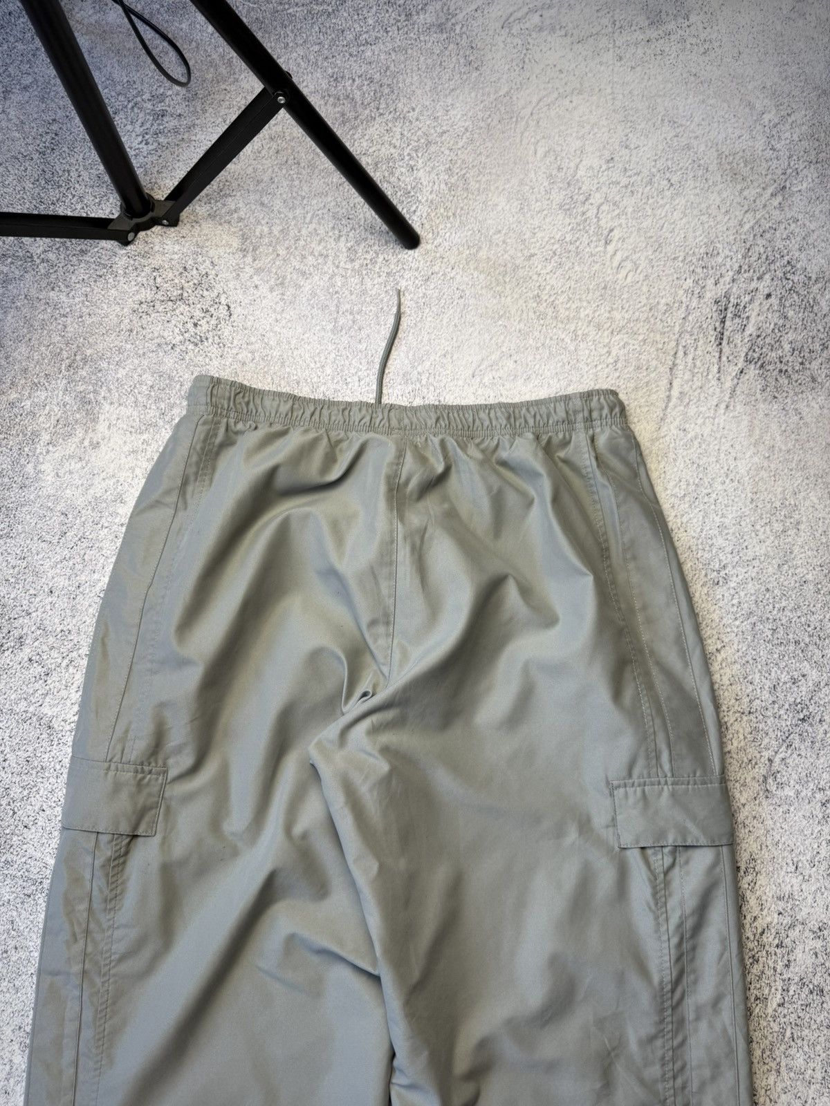 Nike Vintage Nike Cargo pants Joggers Y2K Size XL Size US 36 / EU 52 - 17 Thumbnail