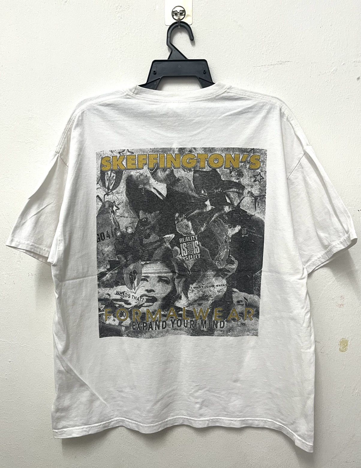 Vintage Skefingtons Formal Wear Tee Size US XL / EU 56 / 4 - 6 Thumbnail