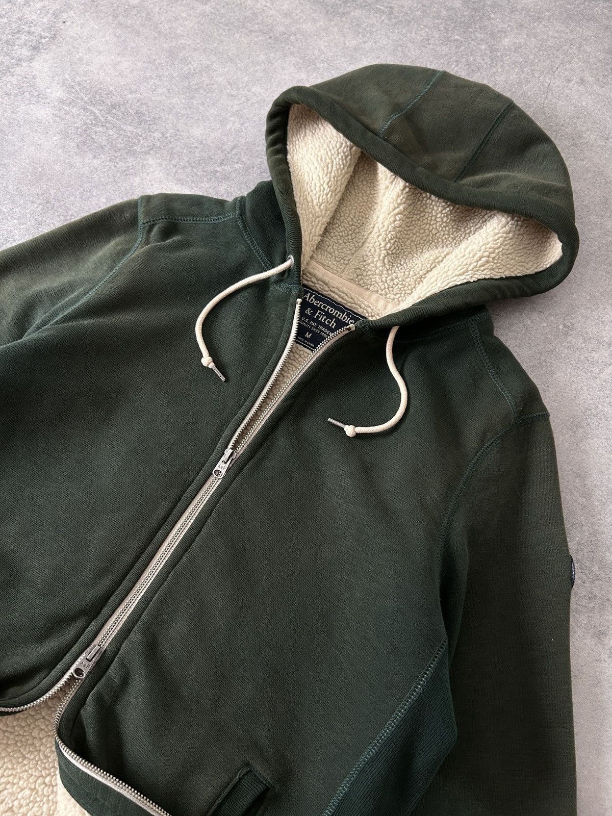 Abercrombie & Fitch Abercrombie&Fitch True faded Green Zip-hoodies if six nine Size US M / EU 48-50 / 2 - 4 Thumbnail