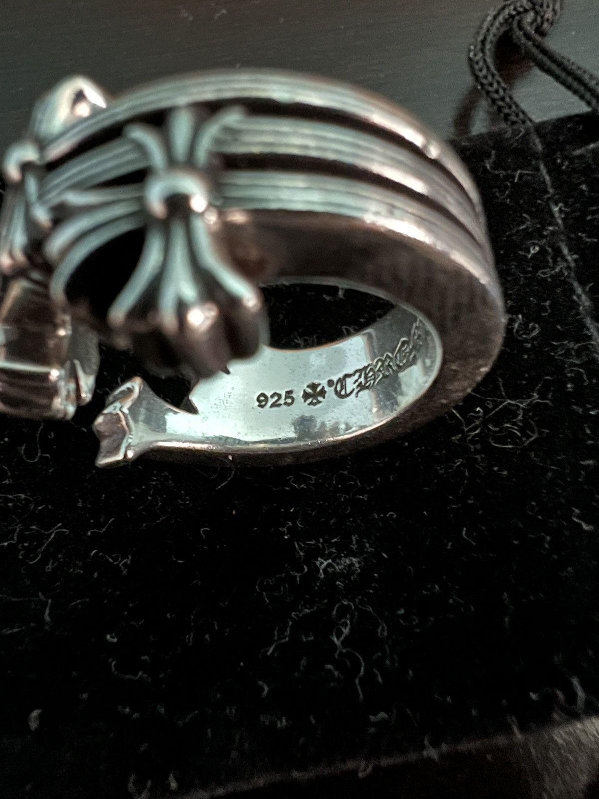 Chrome Hearts Cross Curve Ring Size 9.5 US Size ONE SIZE - 5 Thumbnail