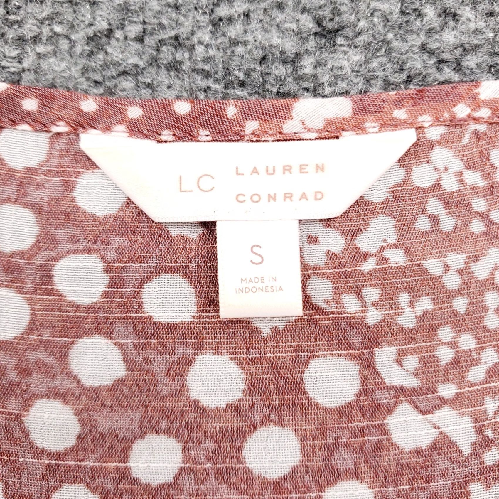 Vintage LC Lauren Conrad Blouse Womens Small Red Polka Dot Pleated 3/4 Sleeve Casual Size S / US 4 / IT 40 - 3 Thumbnail