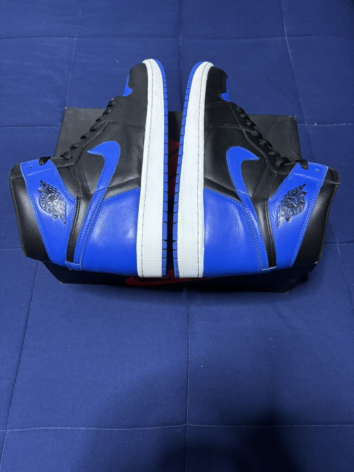 Jordan Brand Jordan 1 Retro High OG Royal 2017 Size 12 Size US 12 / EU 45 - 3 Thumbnail