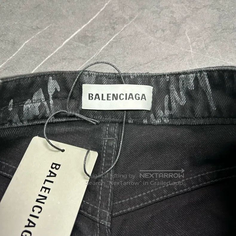Balenciaga Balenciaga Cursive Letter Logo Bullet Comment Full Print D Size 25" / US 0 / IT 36 - 6 Thumbnail