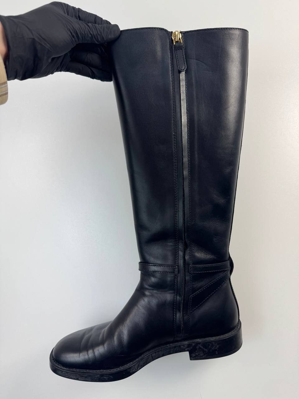Tod's Tod’s Women’s Leather Riding Boots Black Gold Logo Size 36 Size US 6 / IT 36 - 2 Thumbnail