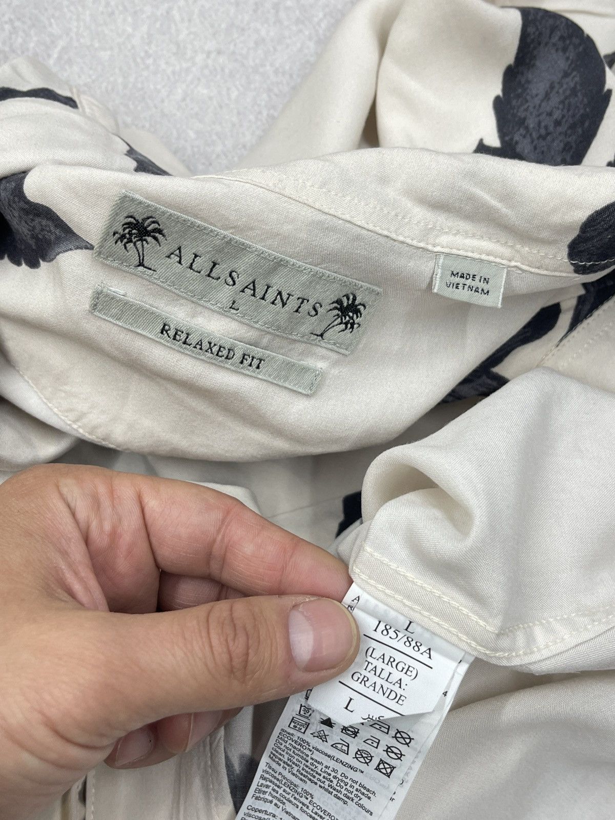 Allsaints Mens AllSaints Bouquet Shirt Viscose Full Print Size L Size US L / EU 52-54 / 3 - 7 Thumbnail