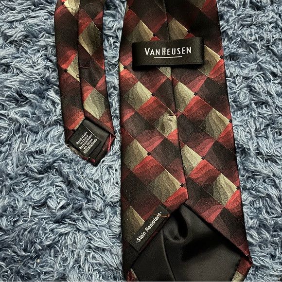 Van Heusen Van Heusen tie cube square 100% silk handmade in China Size ONE SIZE - 2 Thumbnail