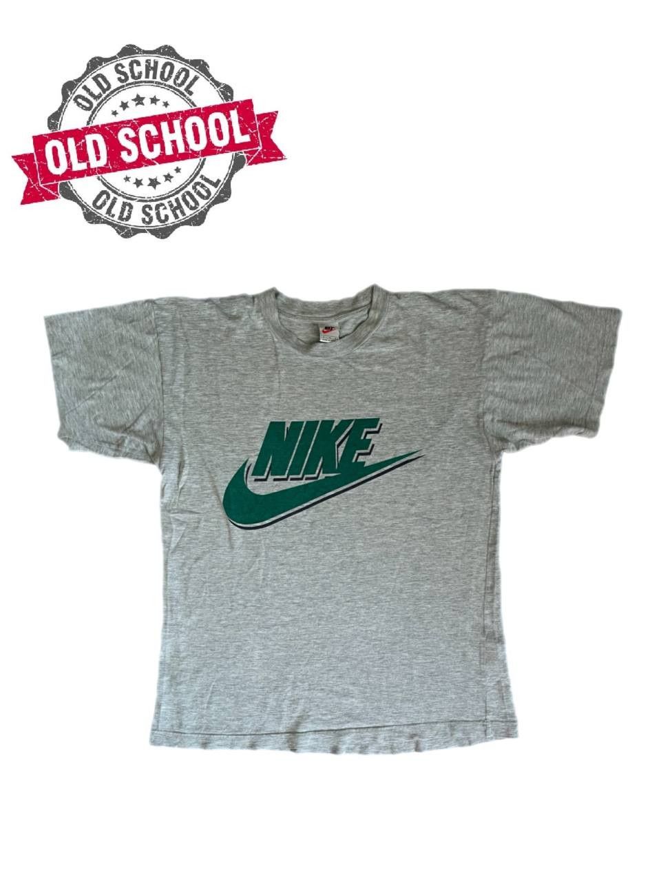 Nike × Vintage Rare Vintage Nike Big logo Tee Size US M / EU 48-50 / 2 - 1 Thumbnail