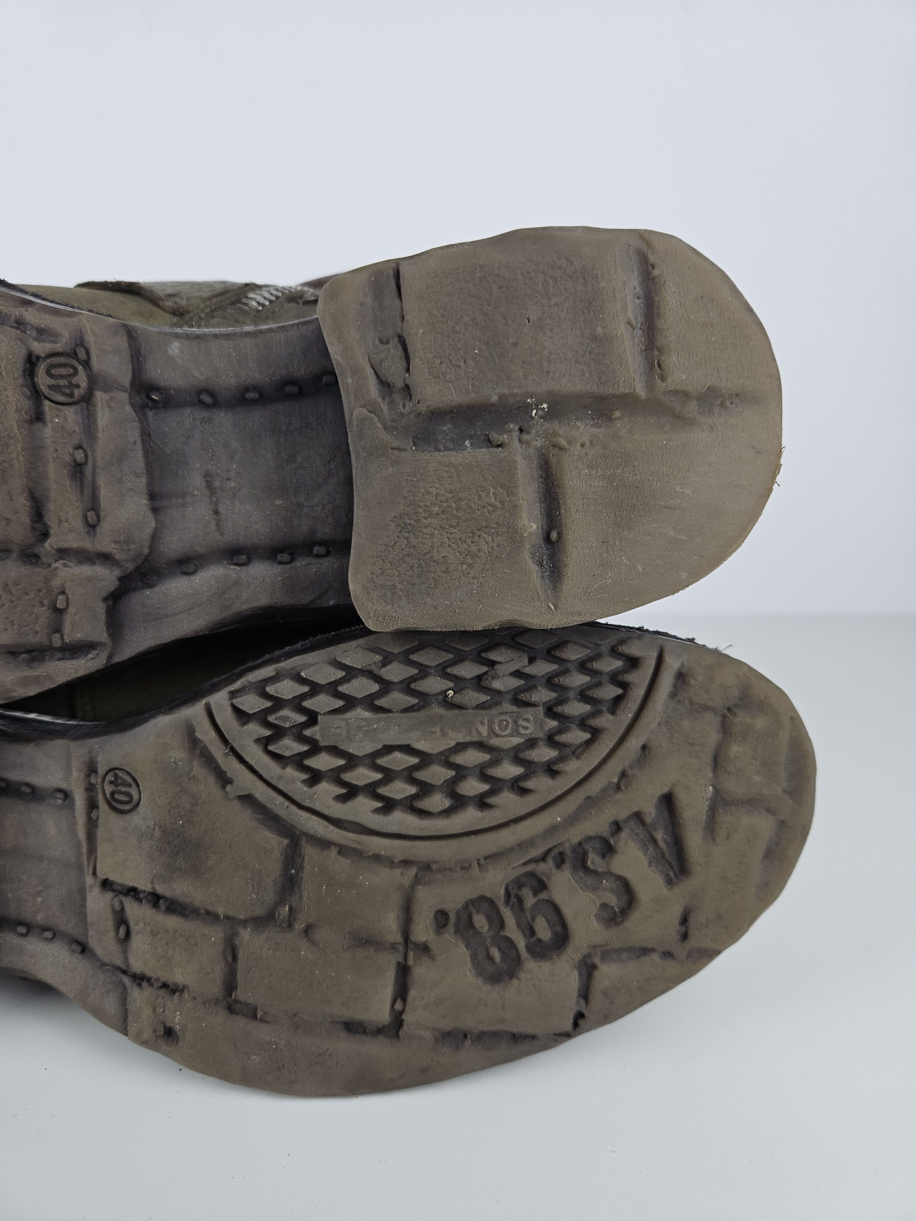 A.S.98 Archive AS98 olive leather bondage side zip ankle boots Size US 10 / IT 40 - 20 Thumbnail