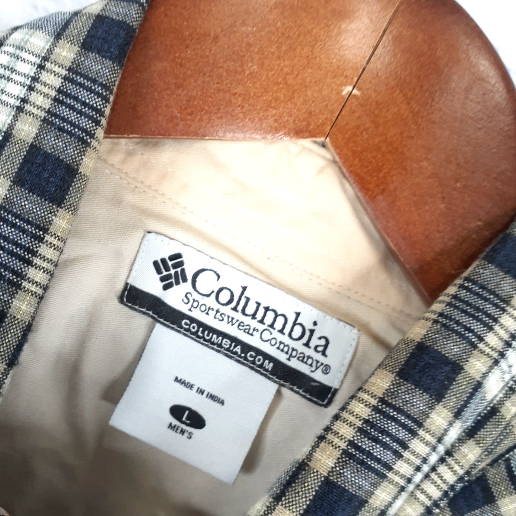 Vintage Columbia Long Sleeve Button Down Shirt Mens Large Brown Plaid Size US L / EU 52-54 / 3 - 6 Thumbnail