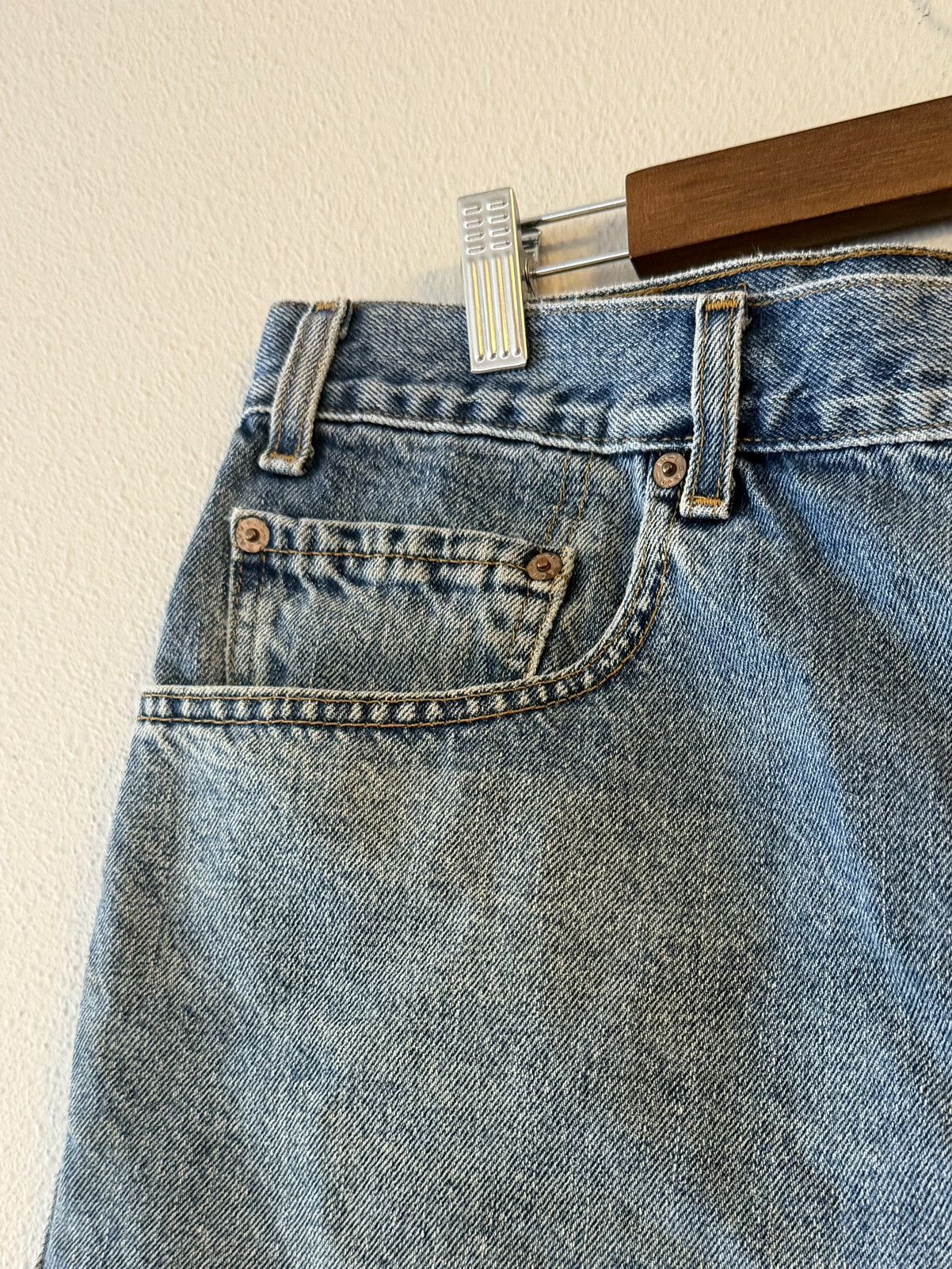 Levi's vintage levi’s 505 light wash jean shorts, jorts 2000 y2k Size US 37 - 5 Thumbnail