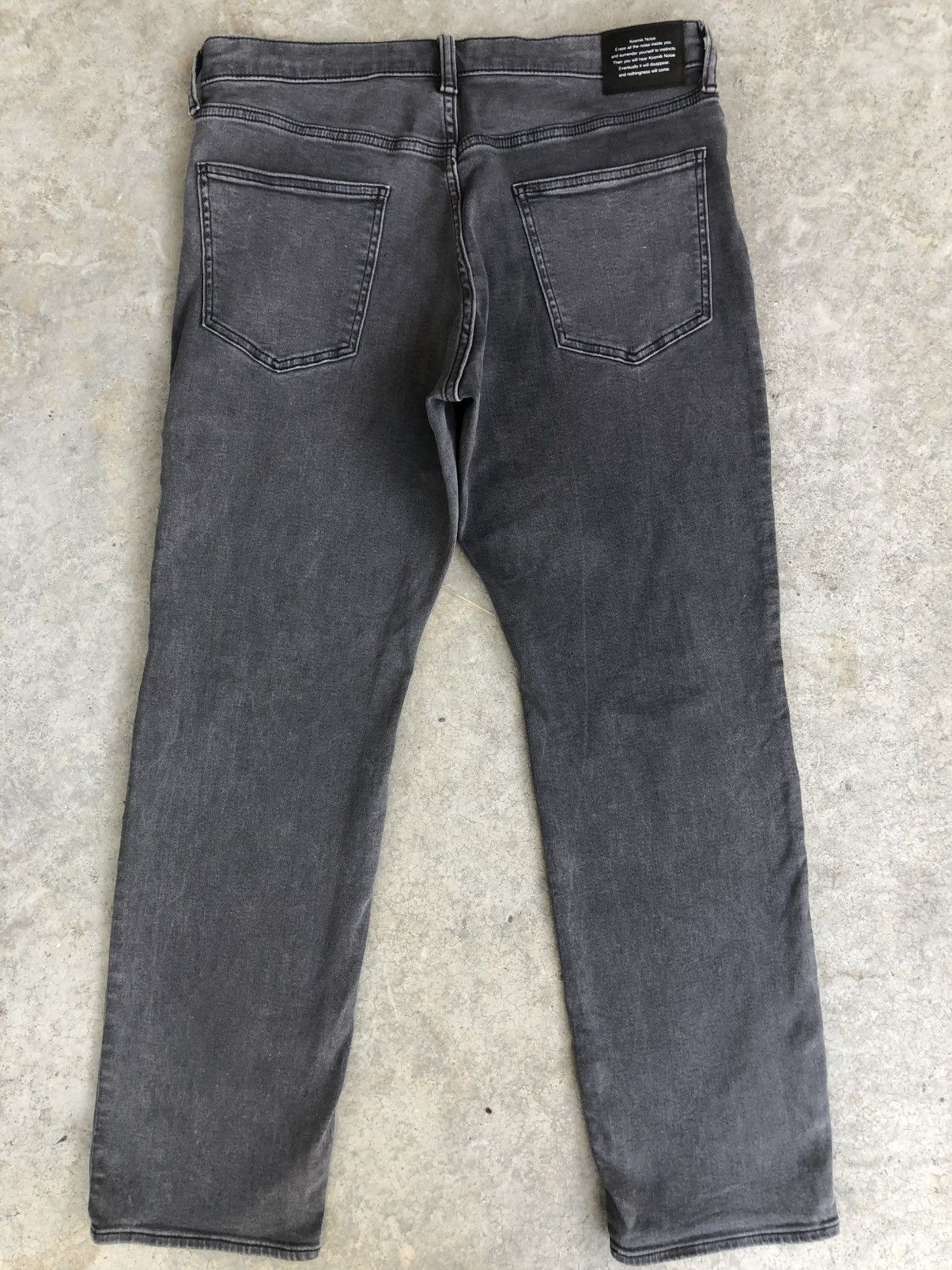 GU × Undercover Undercover x Gu Distressed Slim Jeans Size US 33 - 2 Thumbnail