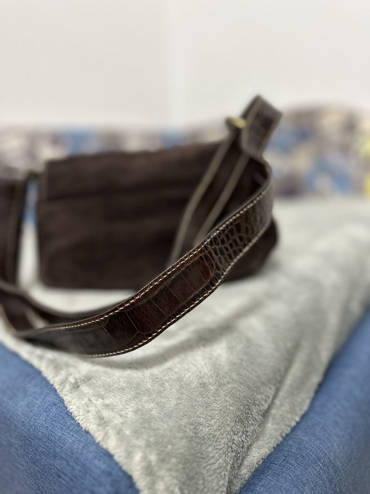 Max Mara Vintage Max Mara Shoulder Suede Crocodile Bag Size ONE SIZE - 8 Thumbnail