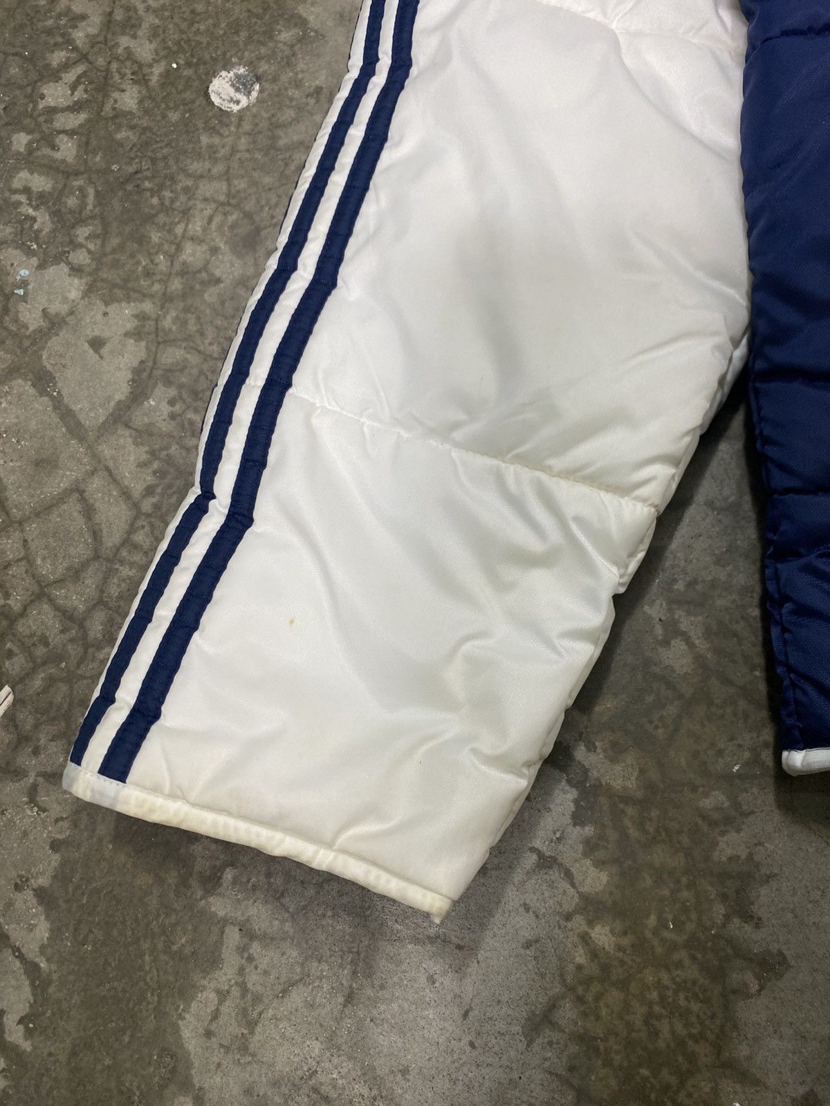 Adidas Vintage 2000s Adidas X Chelsea Puffer Jacket Size US L / EU 52-54 / 3 - 5 Thumbnail