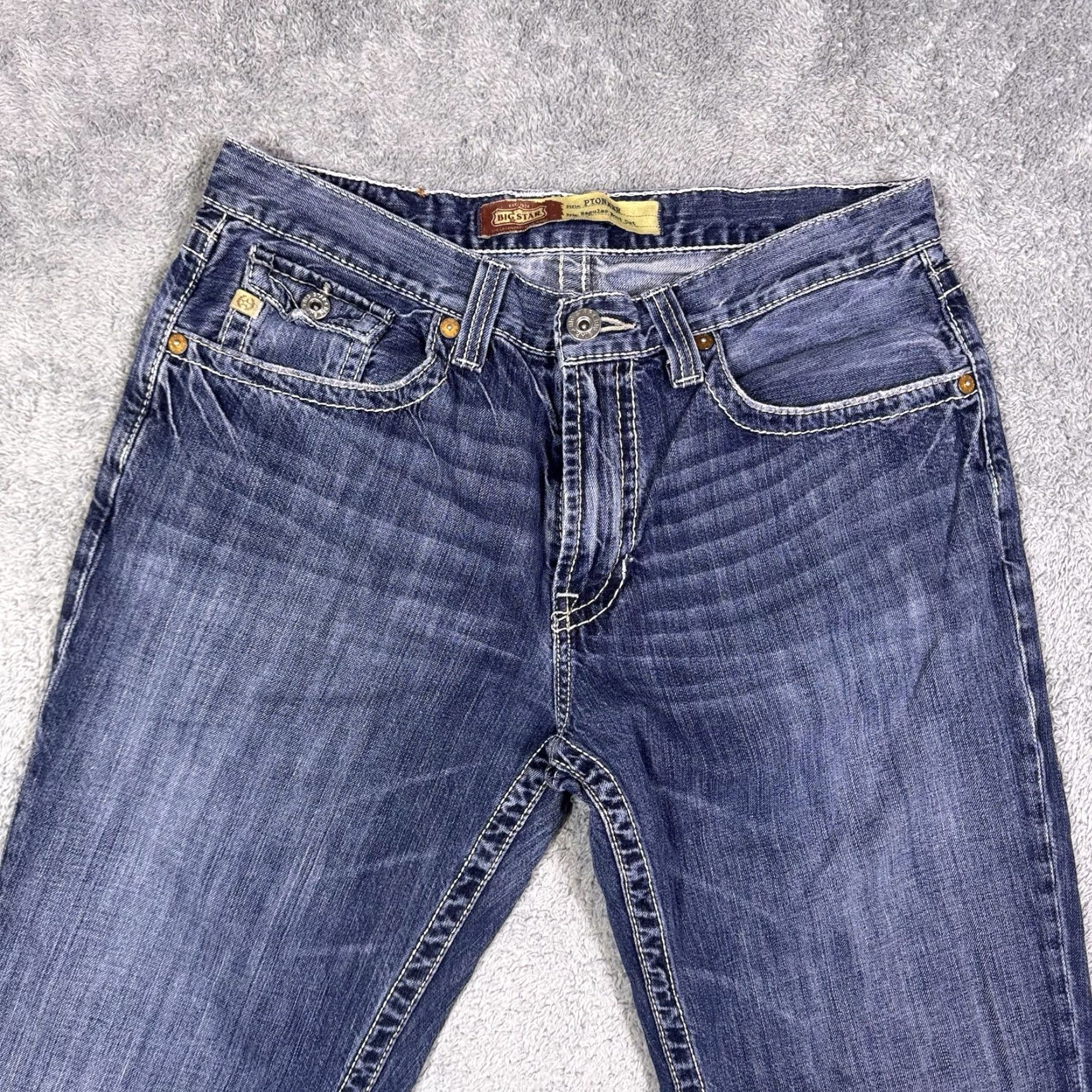 Vintage BIG STAR Jeans Men 34R Pioneer Bootcut 5-Pocket Denim Cowboy Whisker 100% Cotton Blue Mid Rise Regular 32in Inseam Zip Button Belt Loops 34 waist"} Size US 34 / EU 50 - 3 Thumbnail