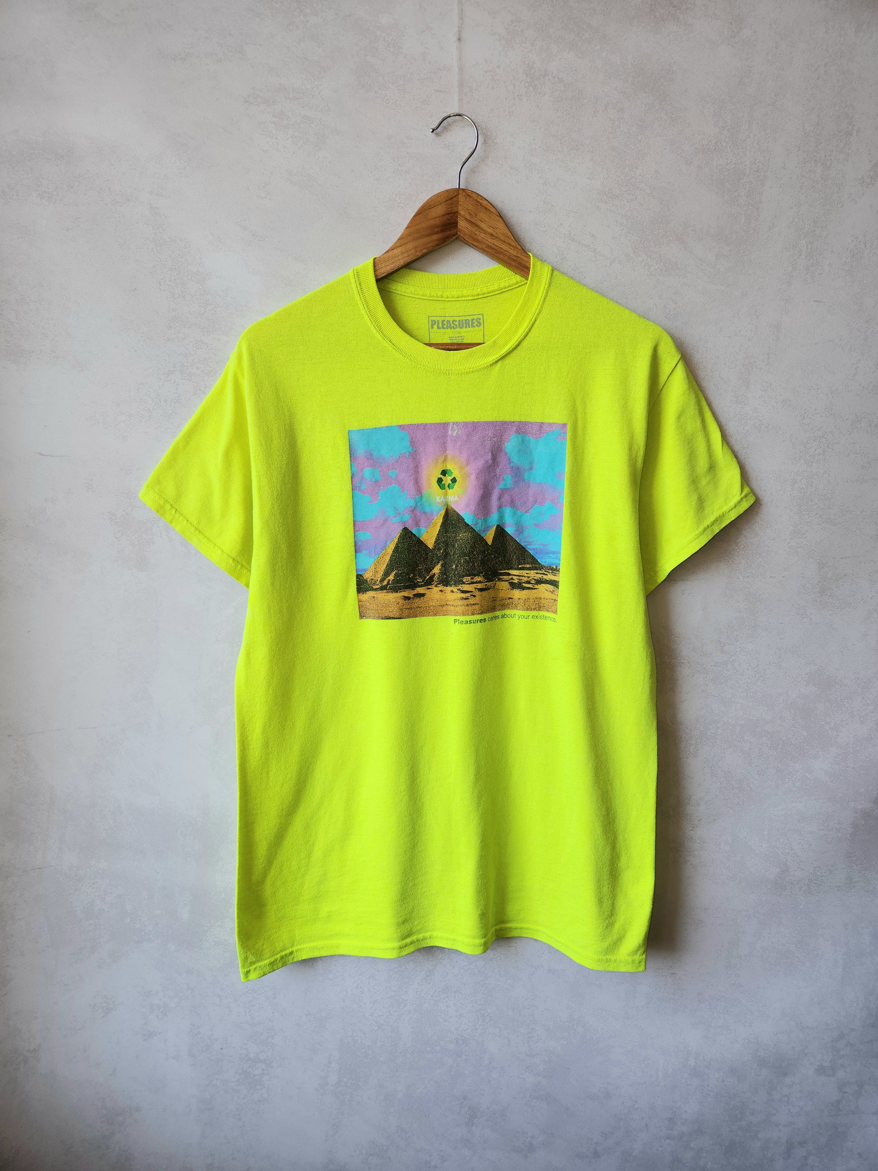 Pleasures Pleasures Karma t-Shirt neon yellow size M Size US M / EU 48-50 / 2 - 1 Thumbnail