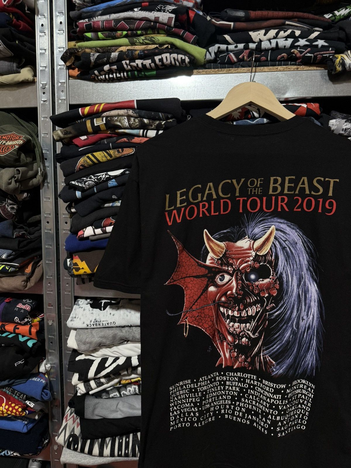 Band Tees Iron Maiden Legacy of the Beast 2019 World Tour Rock T-Shirt Size US XL / EU 56 / 4 - 4 Thumbnail