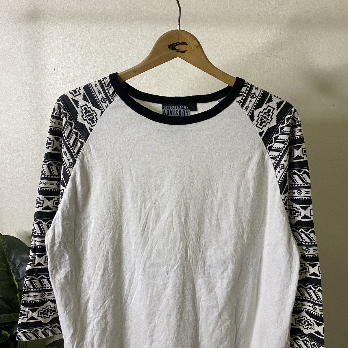 Native OctopusArmy Navajo Native Sleeves LS T Shirt Size US L / EU 52-54 / 3 - 2 Thumbnail