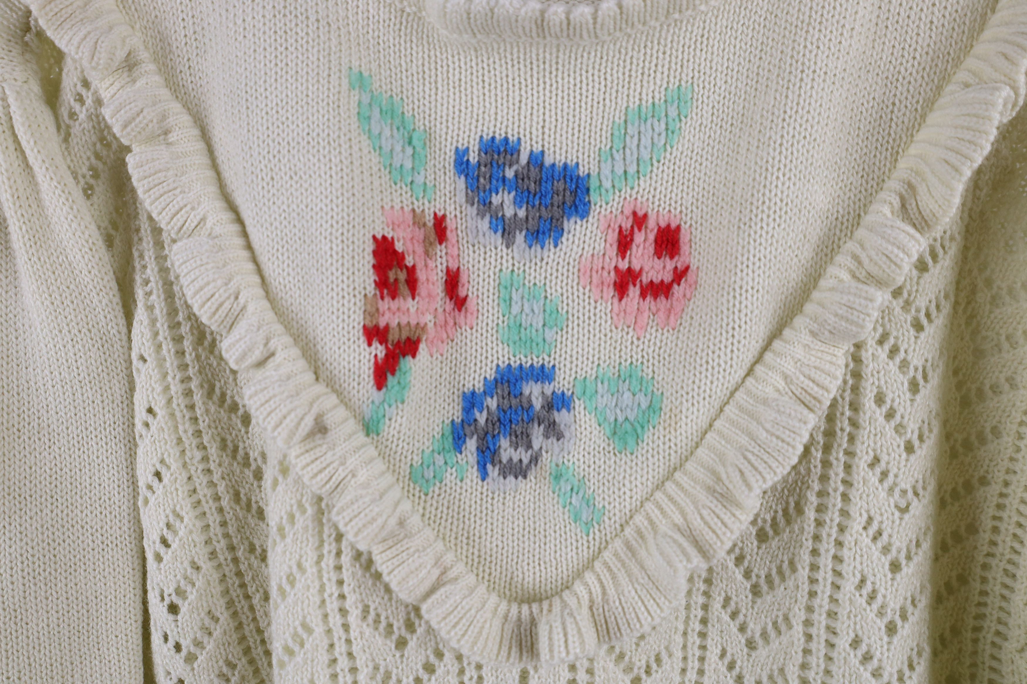 Vintage Vintage 70s Streetwear Ruffled Flower Knit Sweater Beige Size L / US 10 / IT 46 - 4 Thumbnail