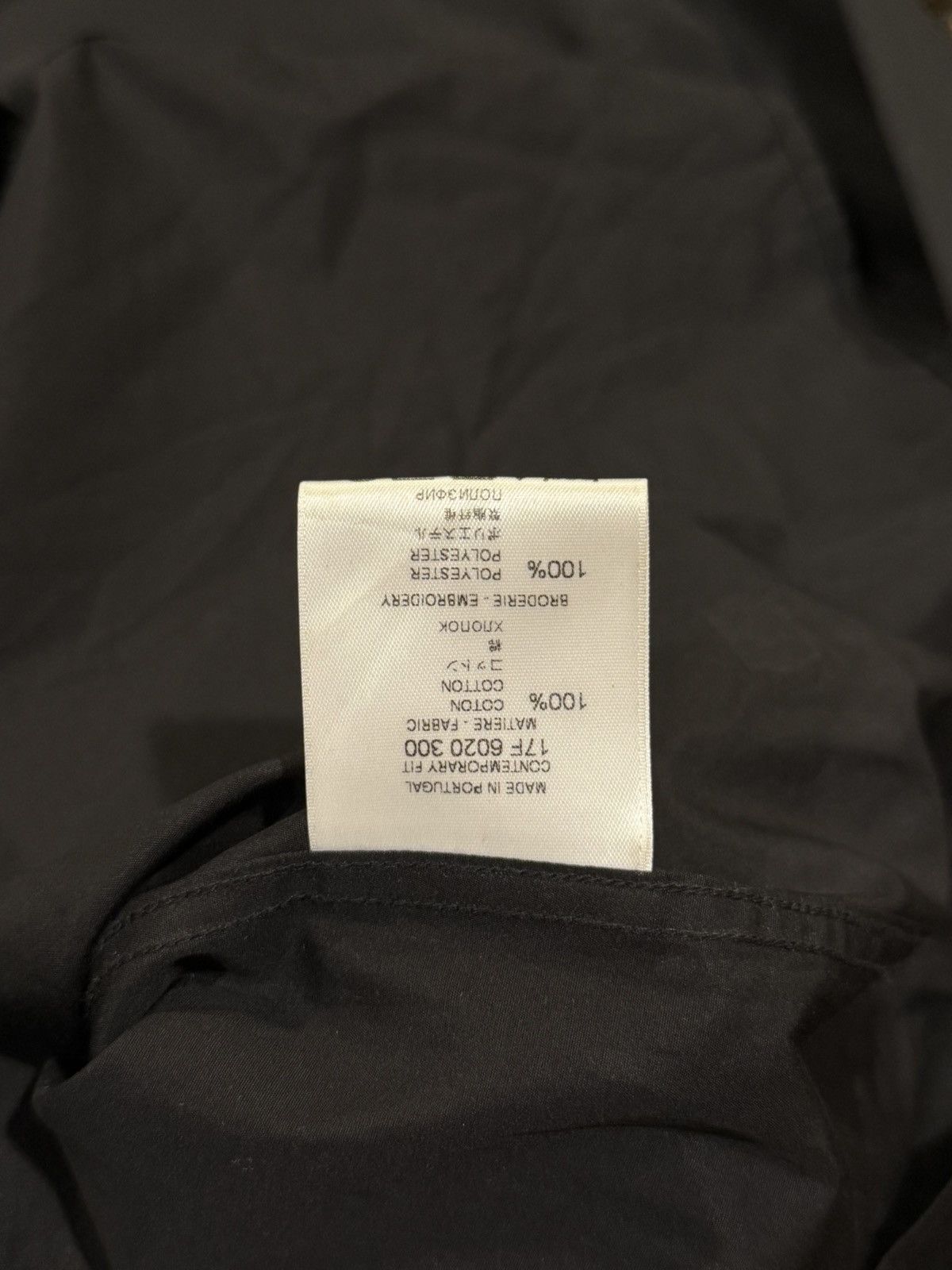 Givenchy Givenchy Red Star Embroidered Collared Black Button Up Shirt Size US L / EU 52-54 / 3 - 16 Thumbnail