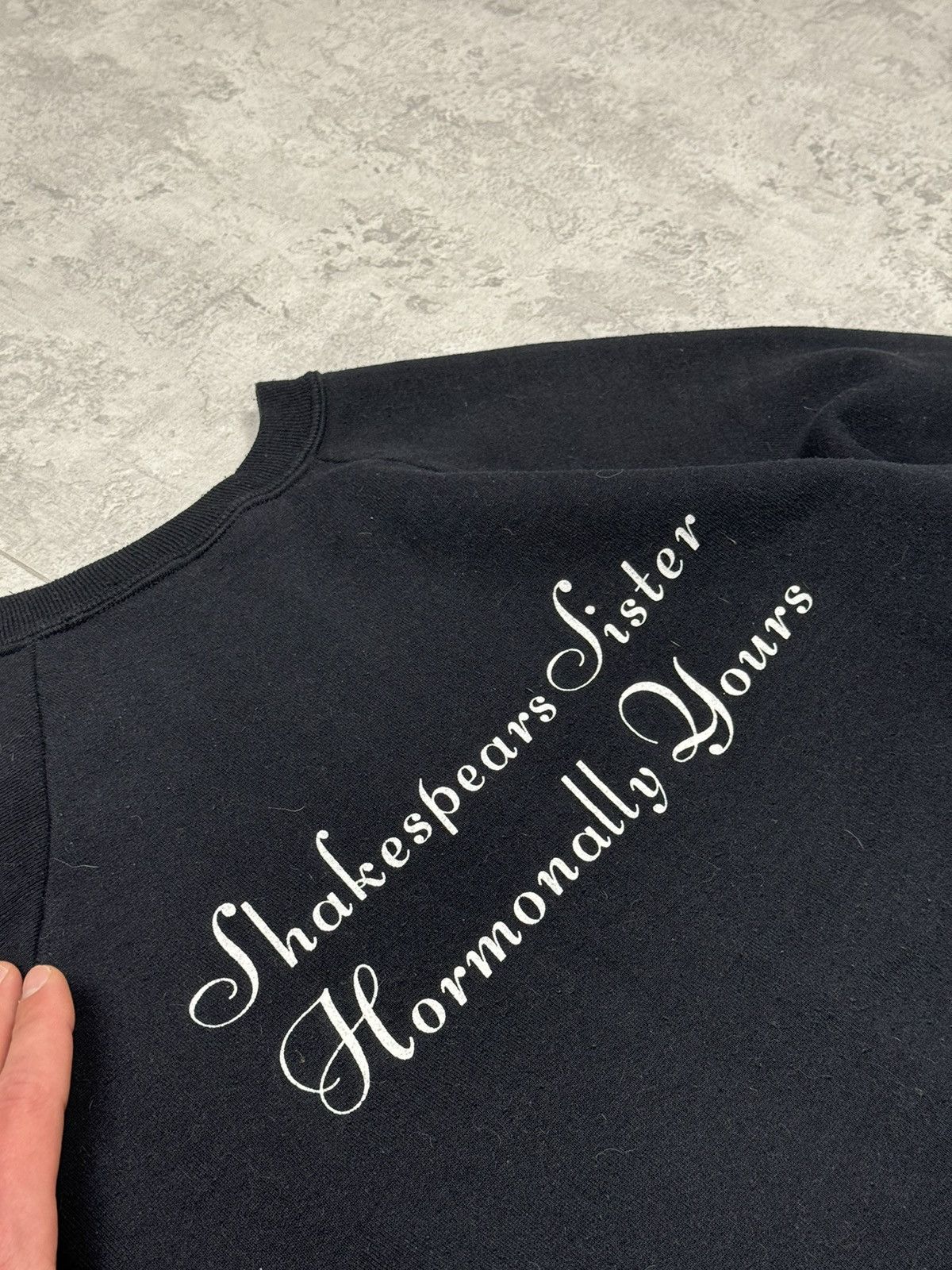 Band Tees Vintage 92’ Shakespears Sister Hormonally Yours Sweatshirt Size US XL / EU 56 / 4 - 12 Thumbnail