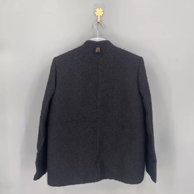 Louis Vuitton louis vuitton Solid logo applique concealed snap jacket 25 Size M / US 6-8 / IT 42-44 - 2 Thumbnail